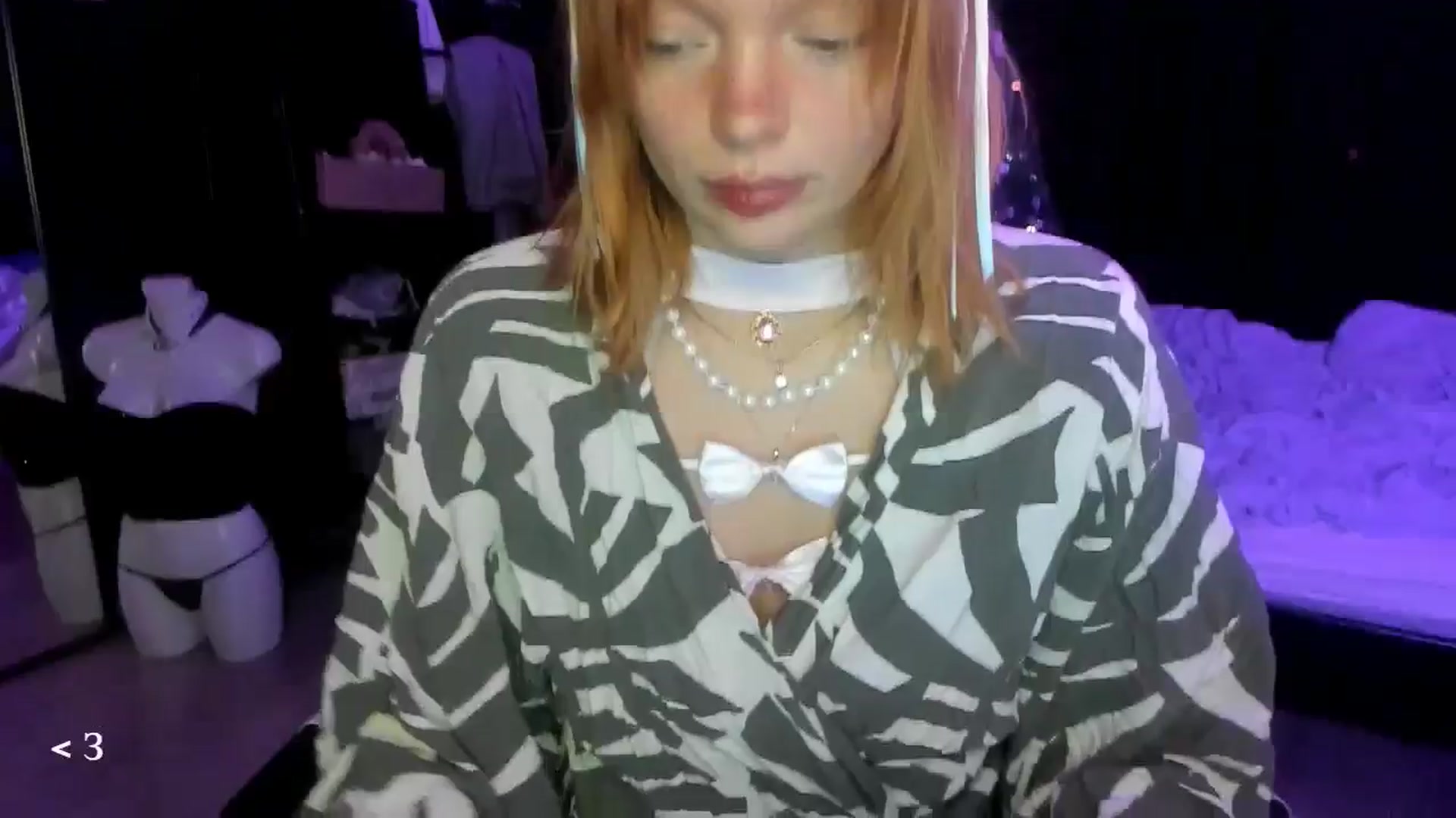 Gallery image thumbnail from greenzone's myfreecams stream on, 01/28/2026, 14:23 image 14 of 20