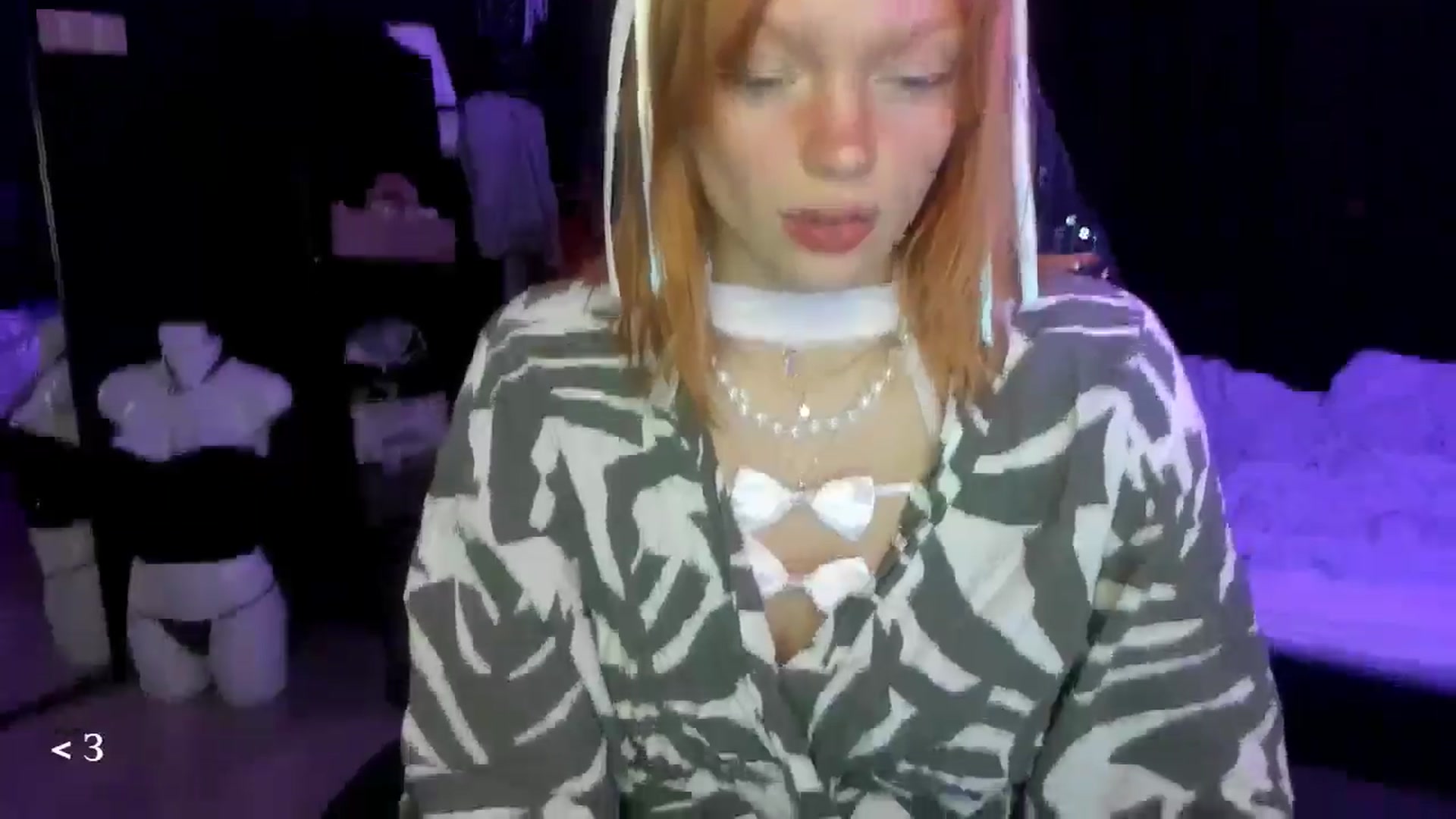 Gallery image thumbnail from greenzone's myfreecams stream on, 01/28/2026, 14:23 image 7 of 20
