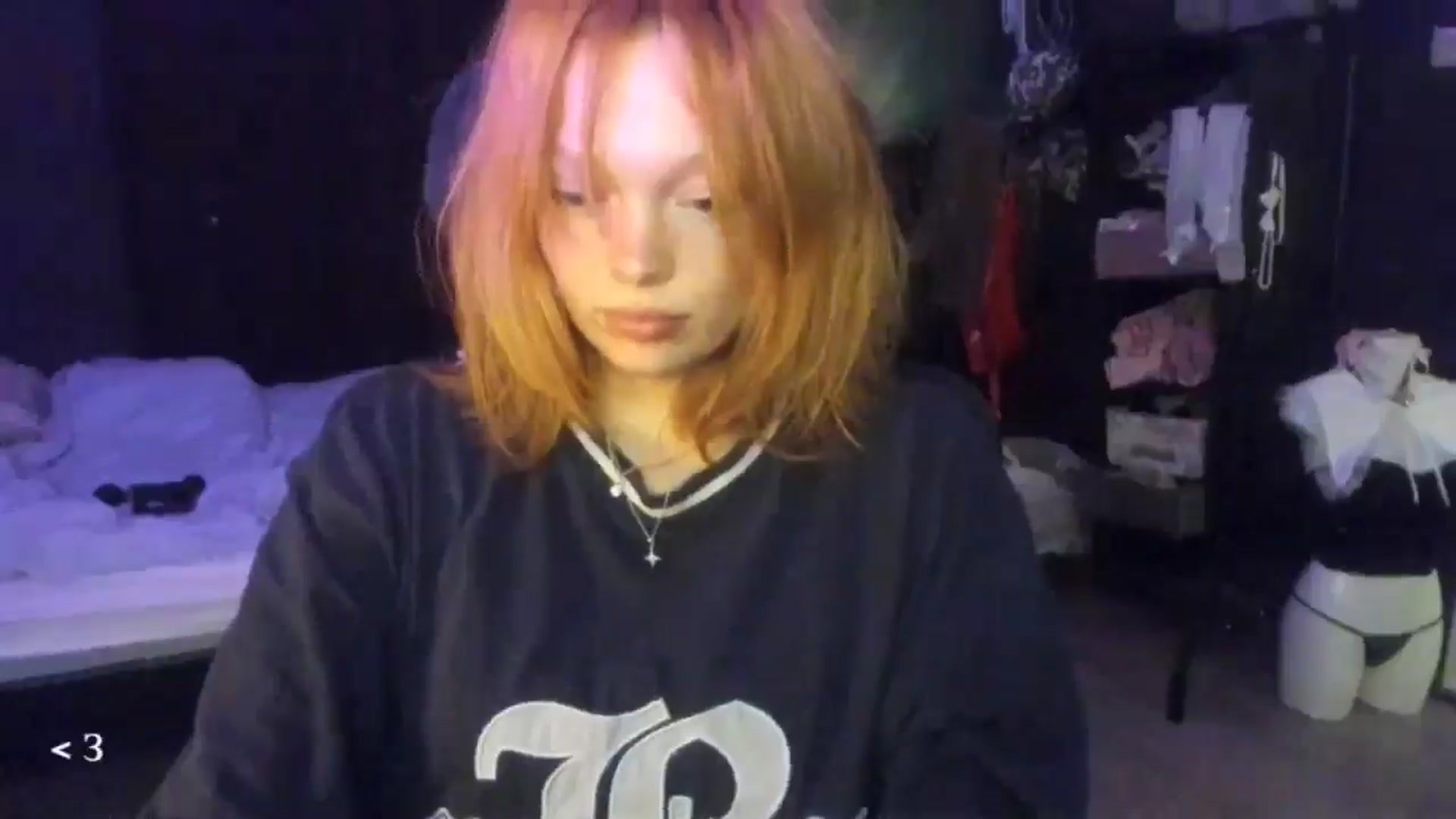 Gallery image thumbnail from greenzone's myfreecams stream on, 01/29/2026, 14:44 image 16 of 20