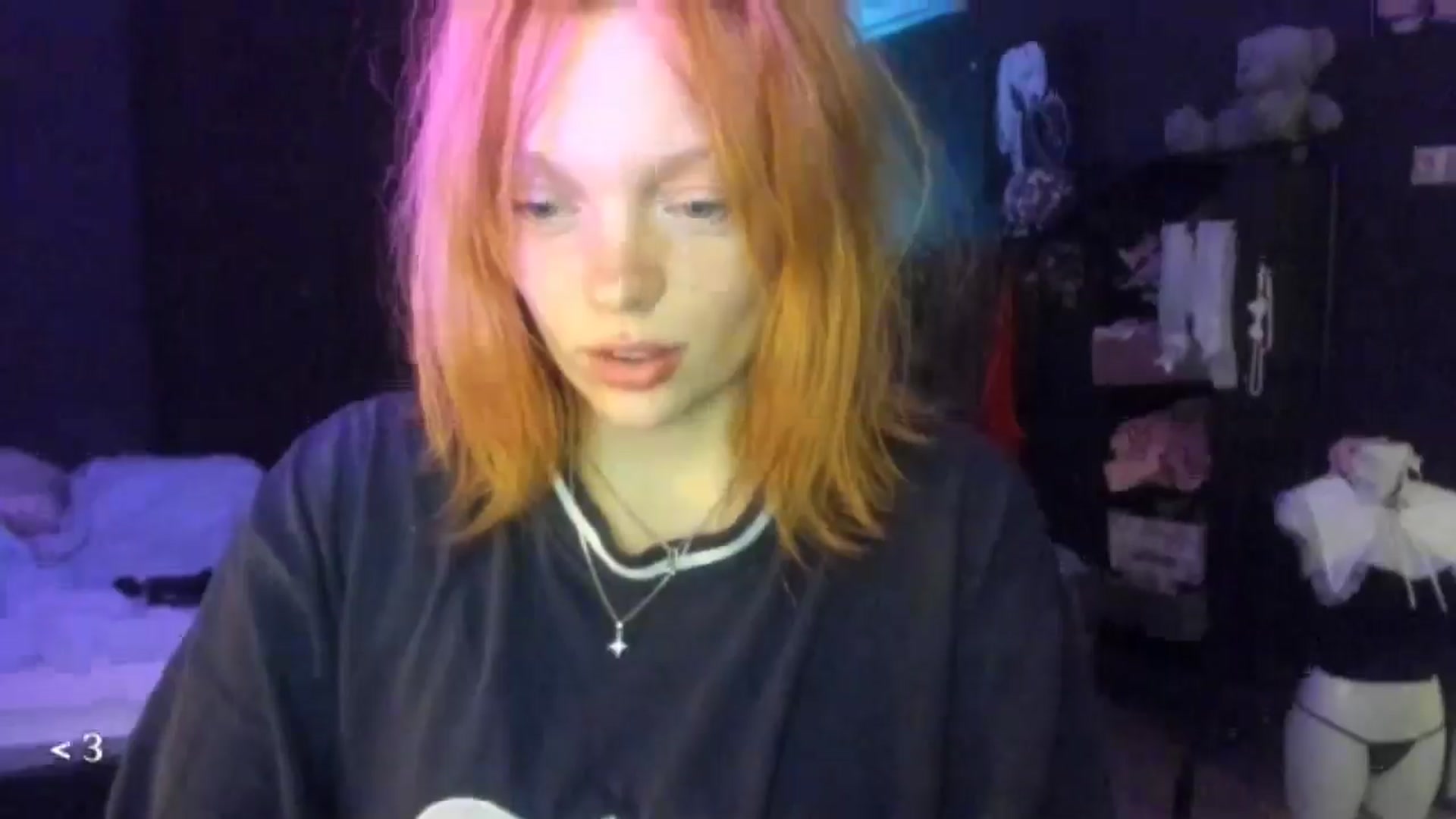 Gallery image thumbnail from greenzone's myfreecams stream on, 01/29/2026, 14:44 image 2 of 20