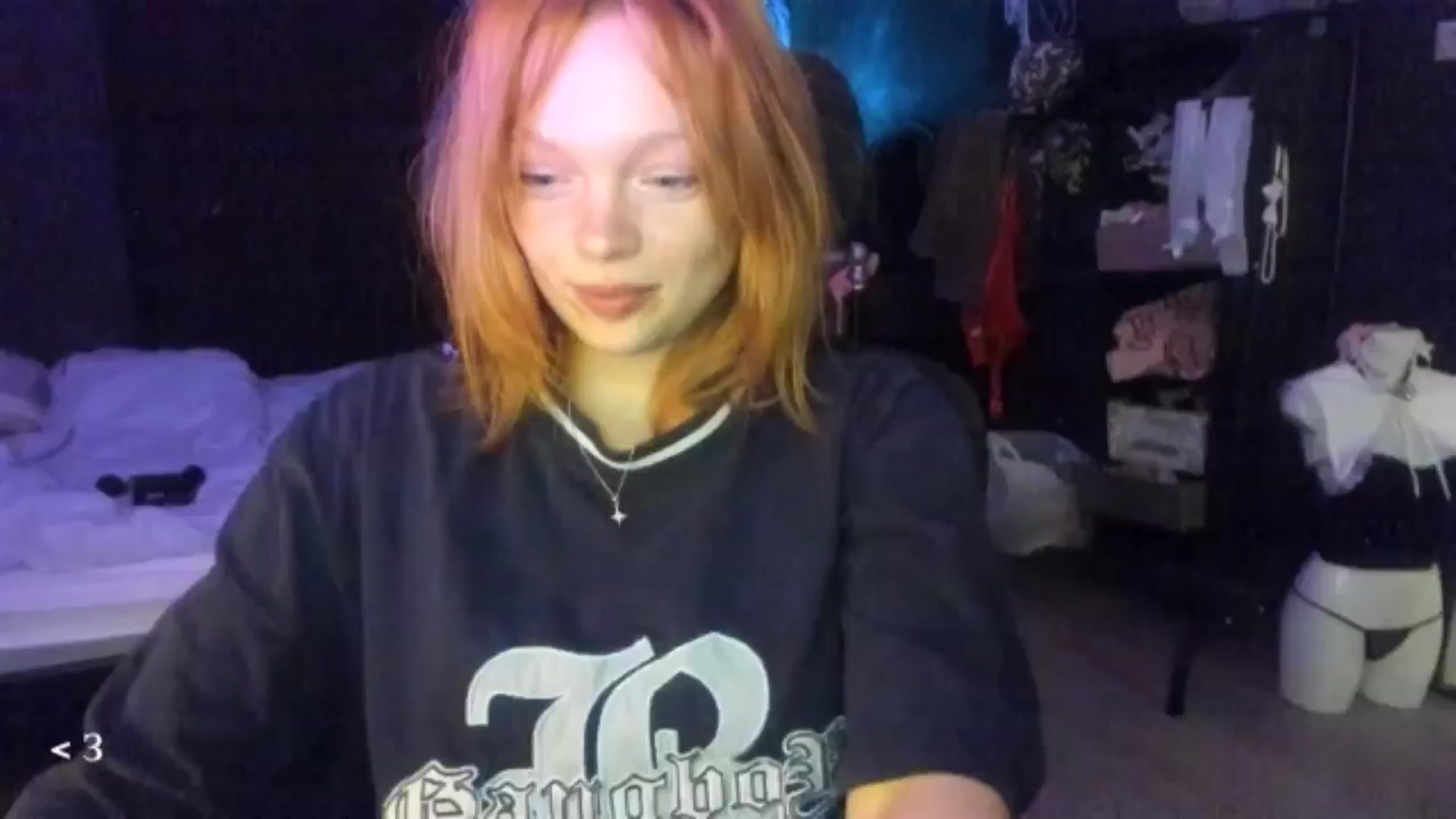 Gallery image thumbnail from greenzone's myfreecams stream on, 01/29/2026, 14:44 image 10 of 20