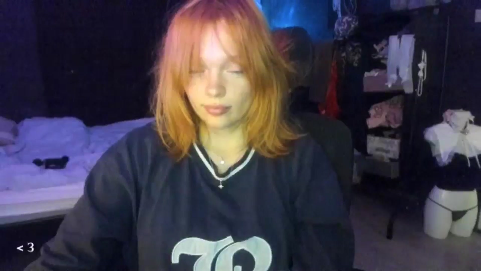 Gallery image thumbnail from greenzone's myfreecams stream on, 01/29/2026, 15:05 image 17 of 20