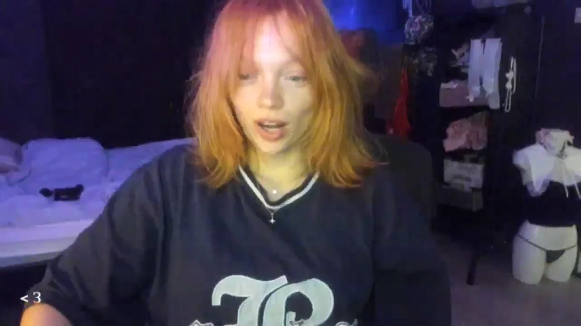 Gallery image thumbnail from greenzone's myfreecams stream on, 01/29/2026, 15:05 image 14 of 20