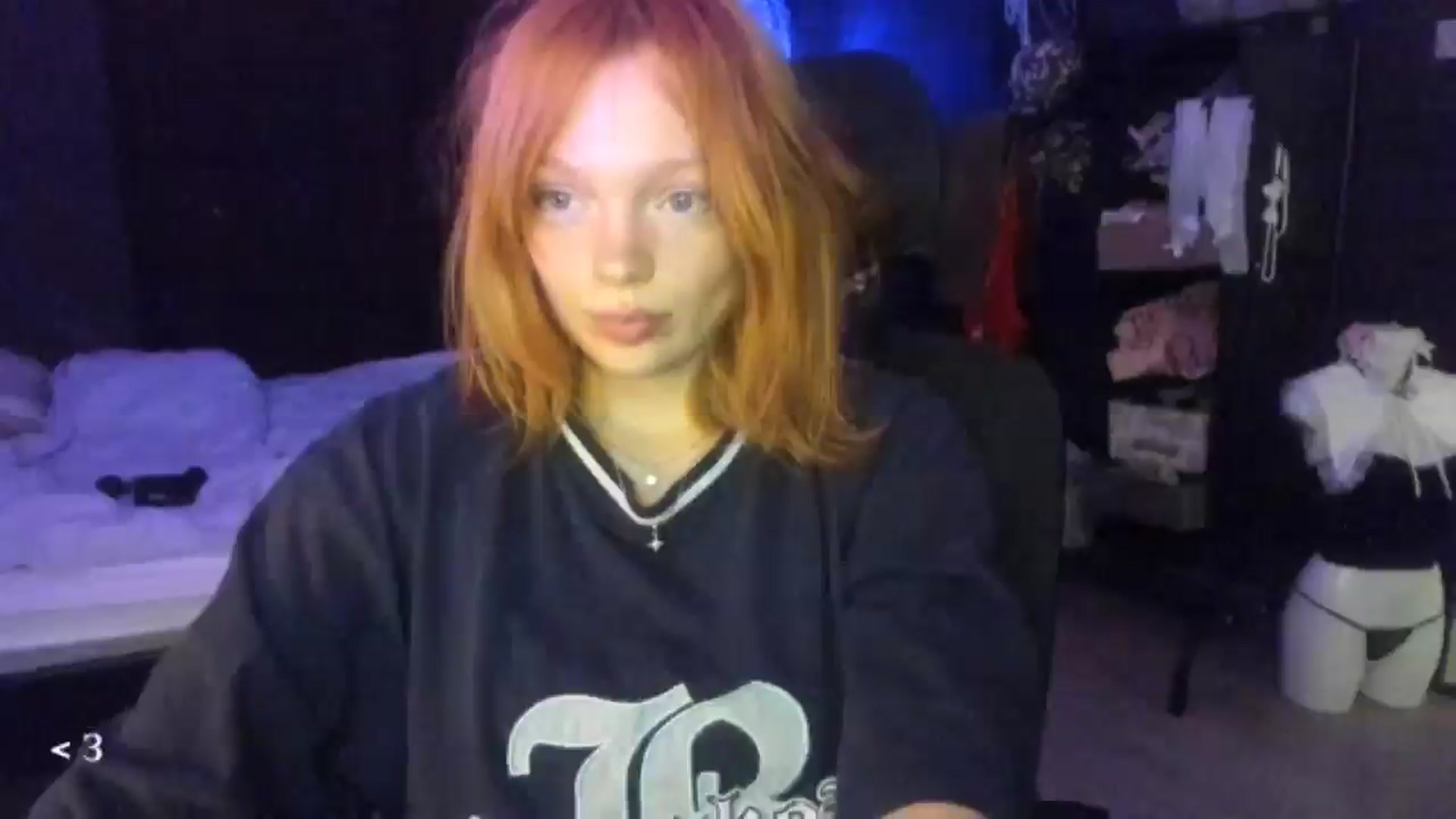 Gallery image thumbnail from greenzone's myfreecams stream on, 01/29/2026, 15:05 image 10 of 20