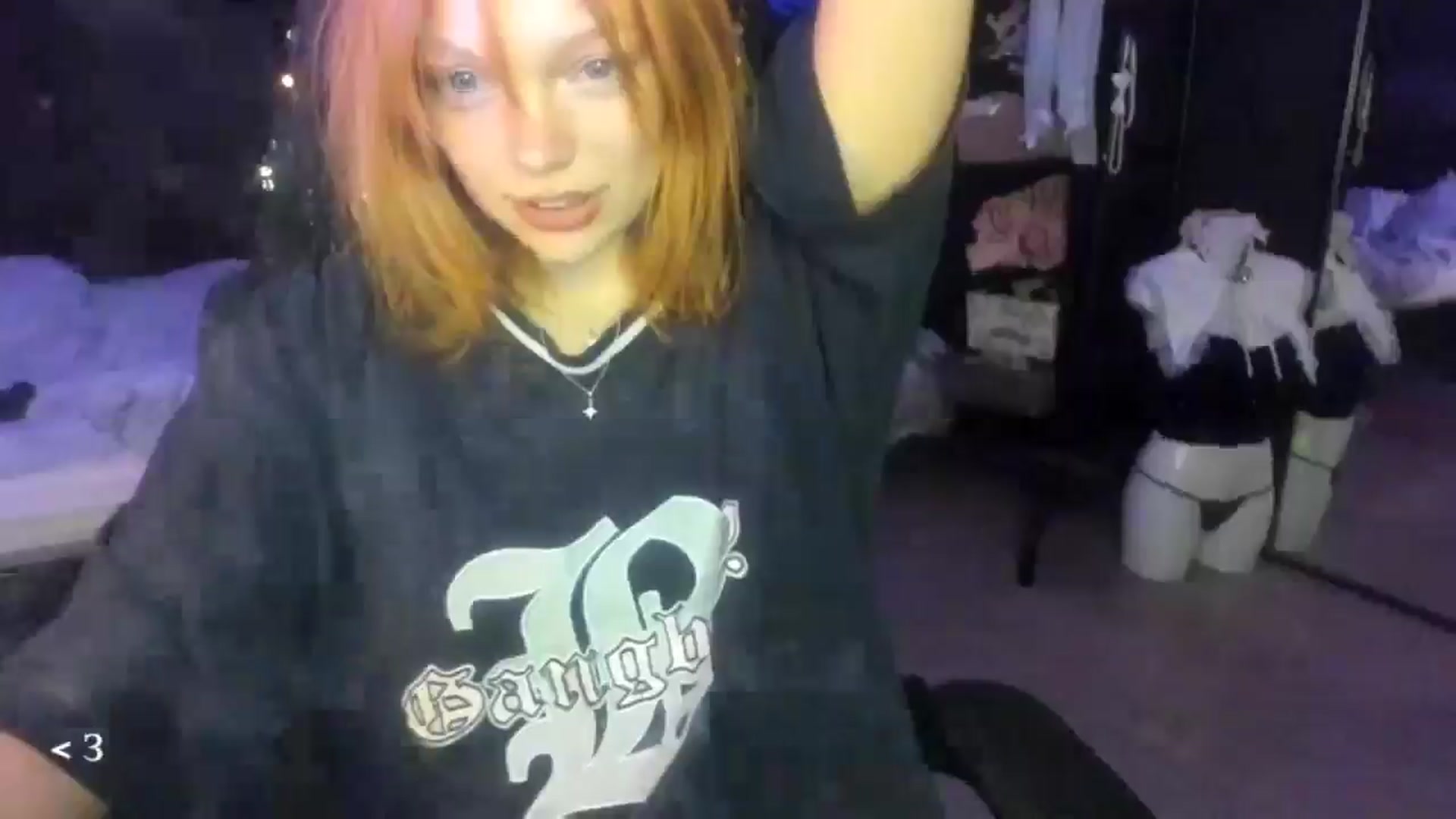 Gallery image thumbnail from greenzone's myfreecams stream on, 01/29/2026, 18:22 image 5 of 20