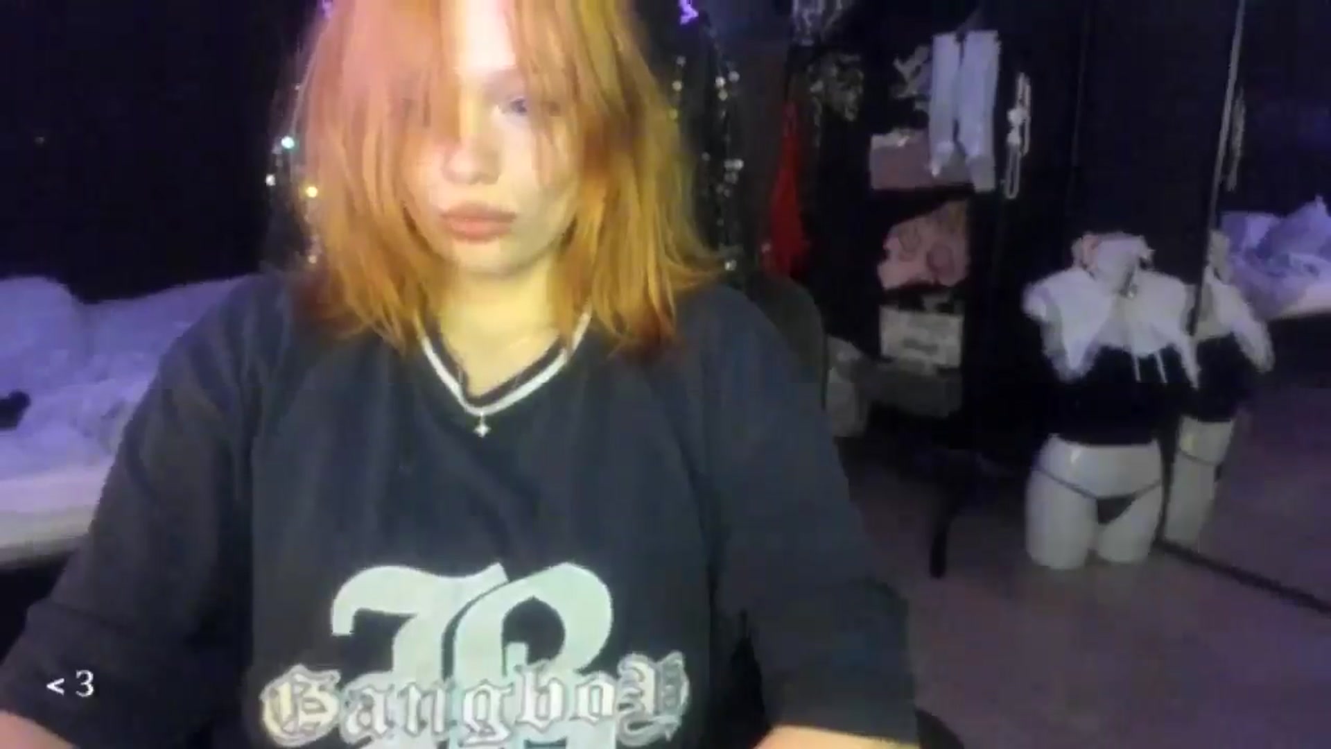 Gallery image thumbnail from greenzone's myfreecams stream on, 01/29/2026, 18:22 image 8 of 20