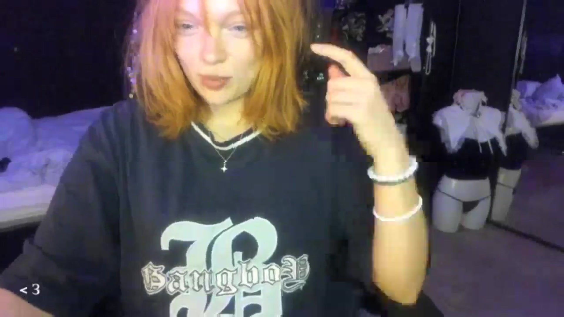 Gallery image thumbnail from greenzone's myfreecams stream on, 01/29/2026, 18:22 image 4 of 20