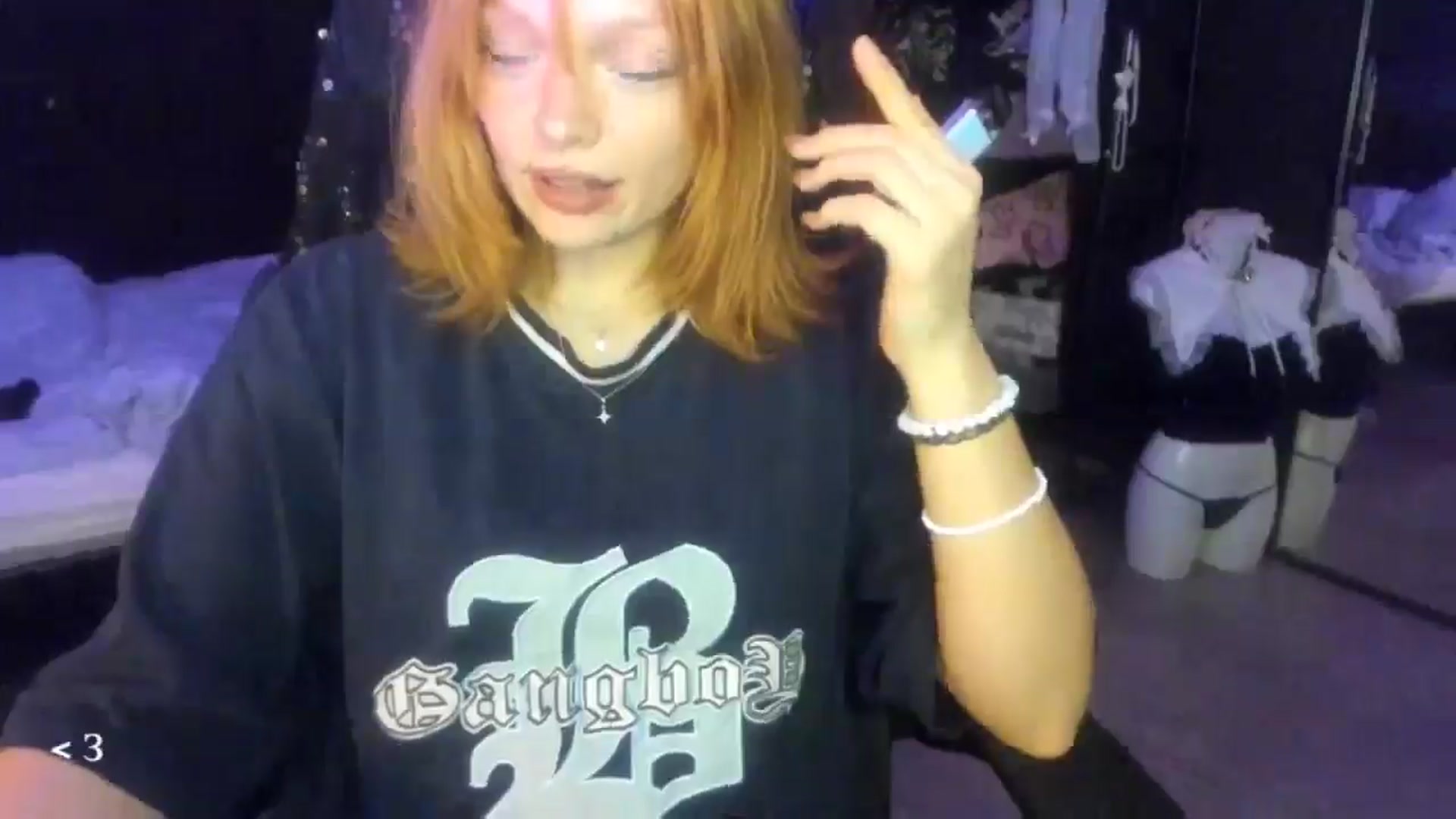 Gallery image thumbnail from greenzone's myfreecams stream on, 01/29/2026, 18:22 image 6 of 20