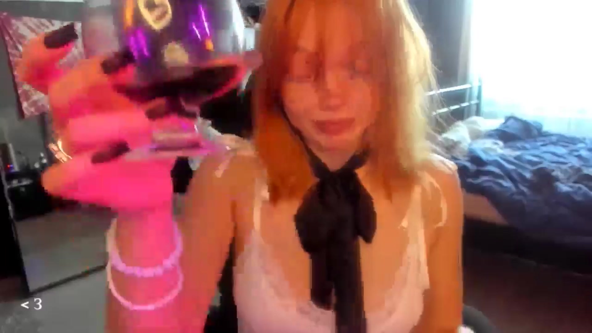 Gallery image thumbnail from greenzone's myfreecams stream on, 02/12/2026, 06:28 image 2 of 20
