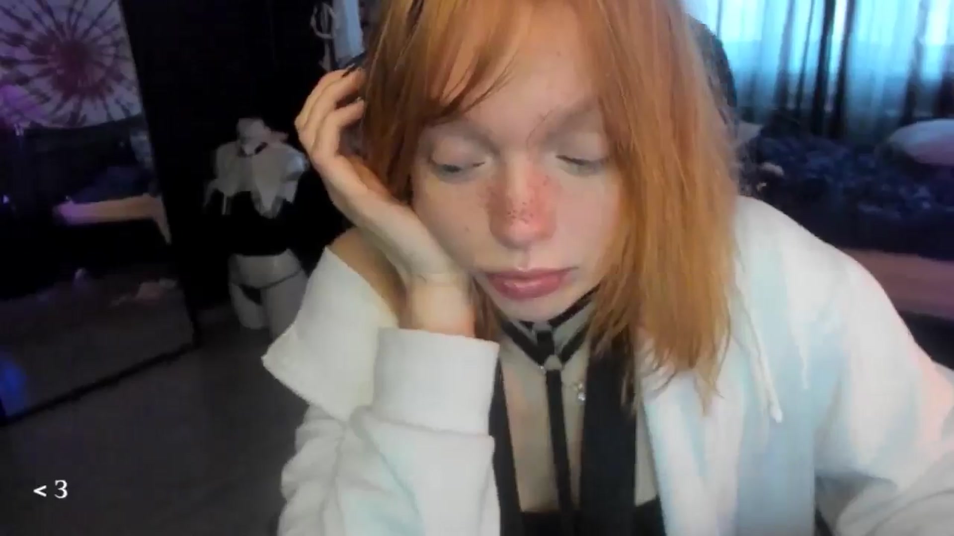 Gallery image thumbnail from greenzone's myfreecams stream on, 02/12/2026, 08:57 image 12 of 20