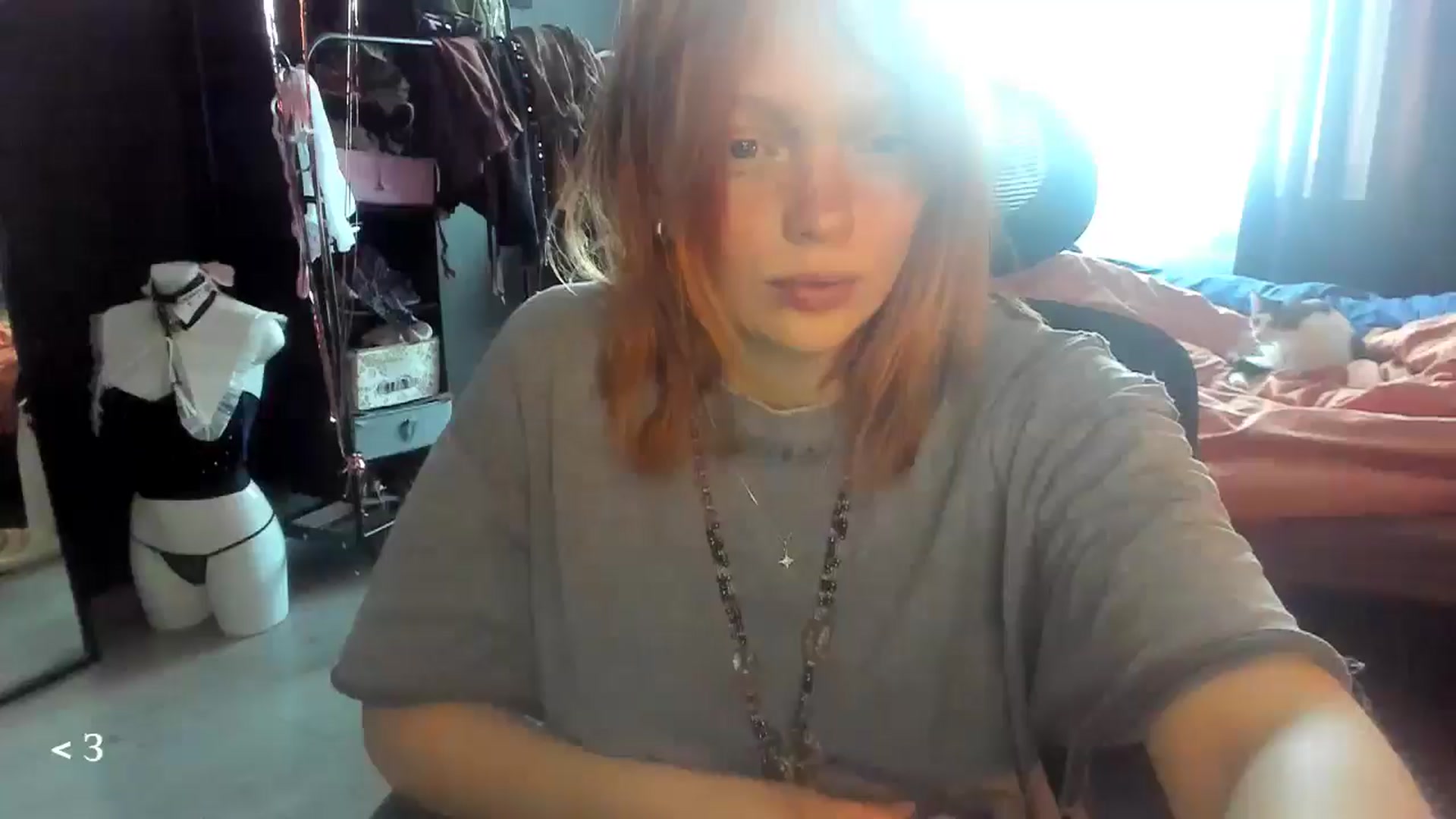 Gallery image thumbnail from greenzone's myfreecams stream on, 03/06/2026, 04:51 image 8 of 20