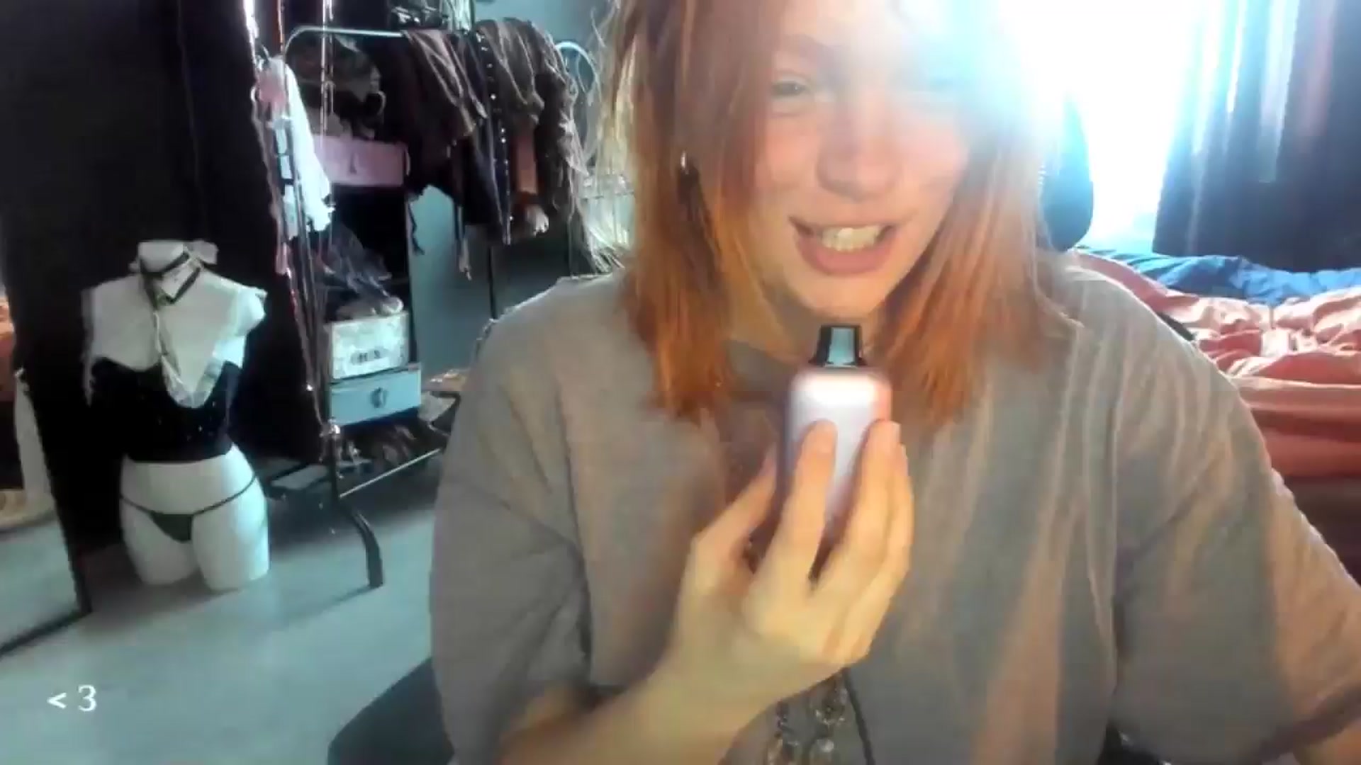 Gallery image thumbnail from greenzone's myfreecams stream on, 03/06/2026, 04:51 image 1 of 20
