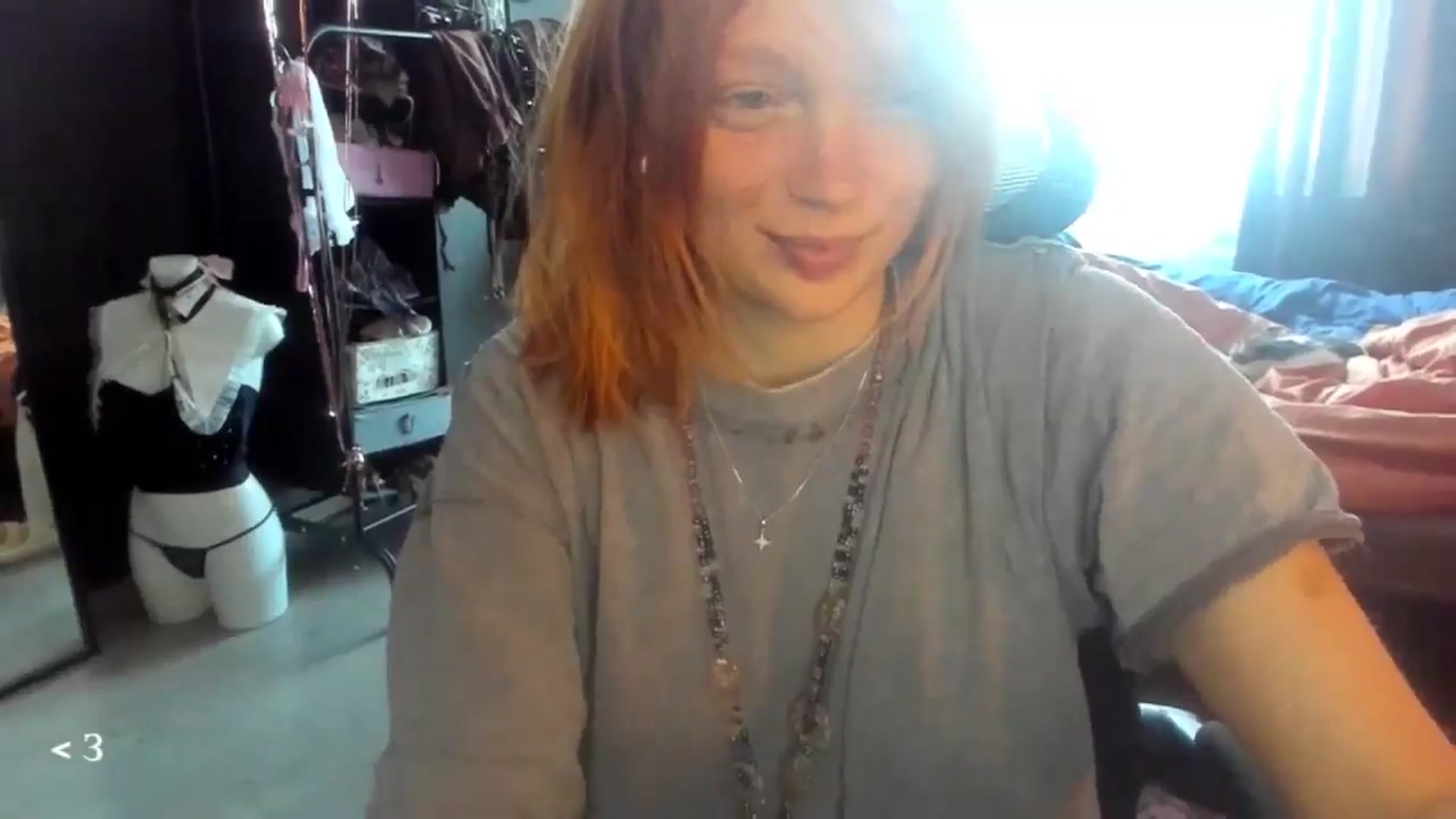 Gallery image thumbnail from greenzone's myfreecams stream on, 03/06/2026, 04:51 image 19 of 20