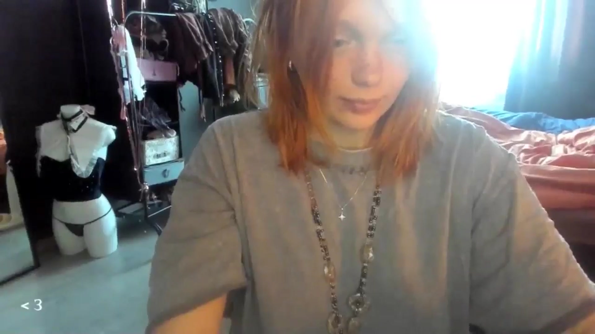 Gallery image thumbnail from greenzone's myfreecams stream on, 03/06/2026, 04:51 image 3 of 20