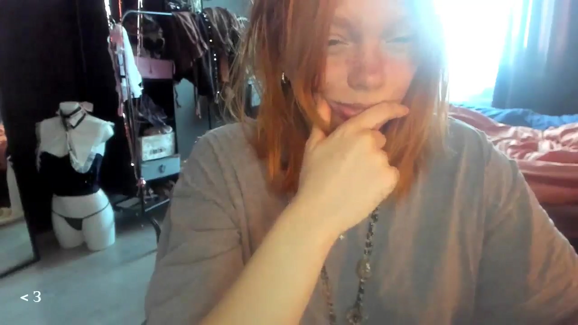 Gallery image thumbnail from greenzone's myfreecams stream on, 03/06/2026, 04:51 image 5 of 20