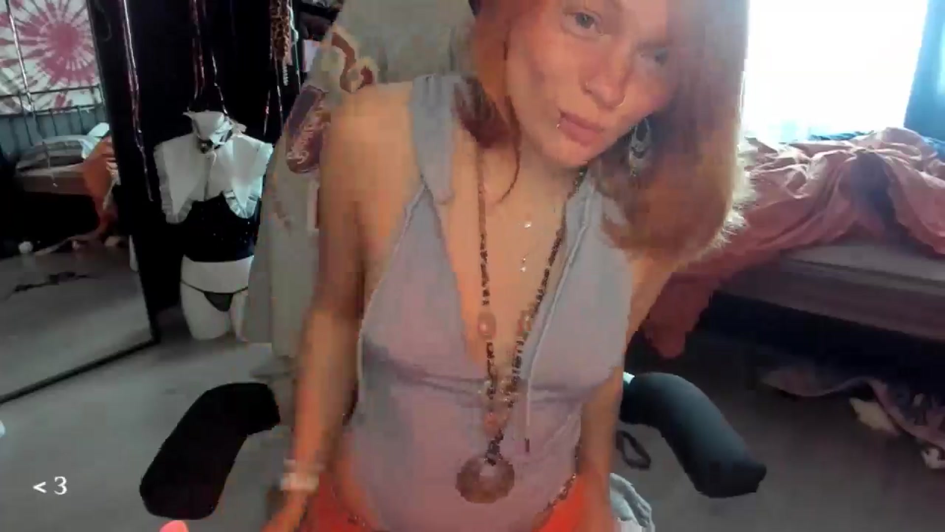 Gallery image thumbnail from greenzone's myfreecams stream on, 03/23/2026, 05:21 image 13 of 20