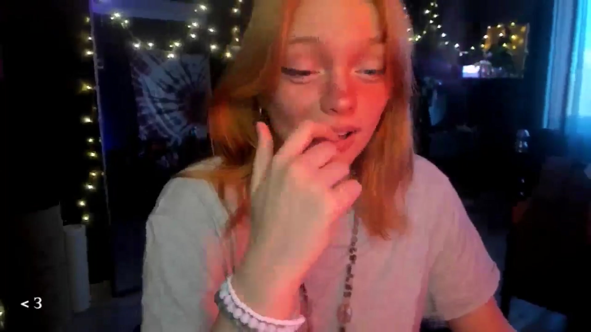 Gallery image thumbnail from greenzone's myfreecams stream on, 04/12/2026, 05:11 image 19 of 20