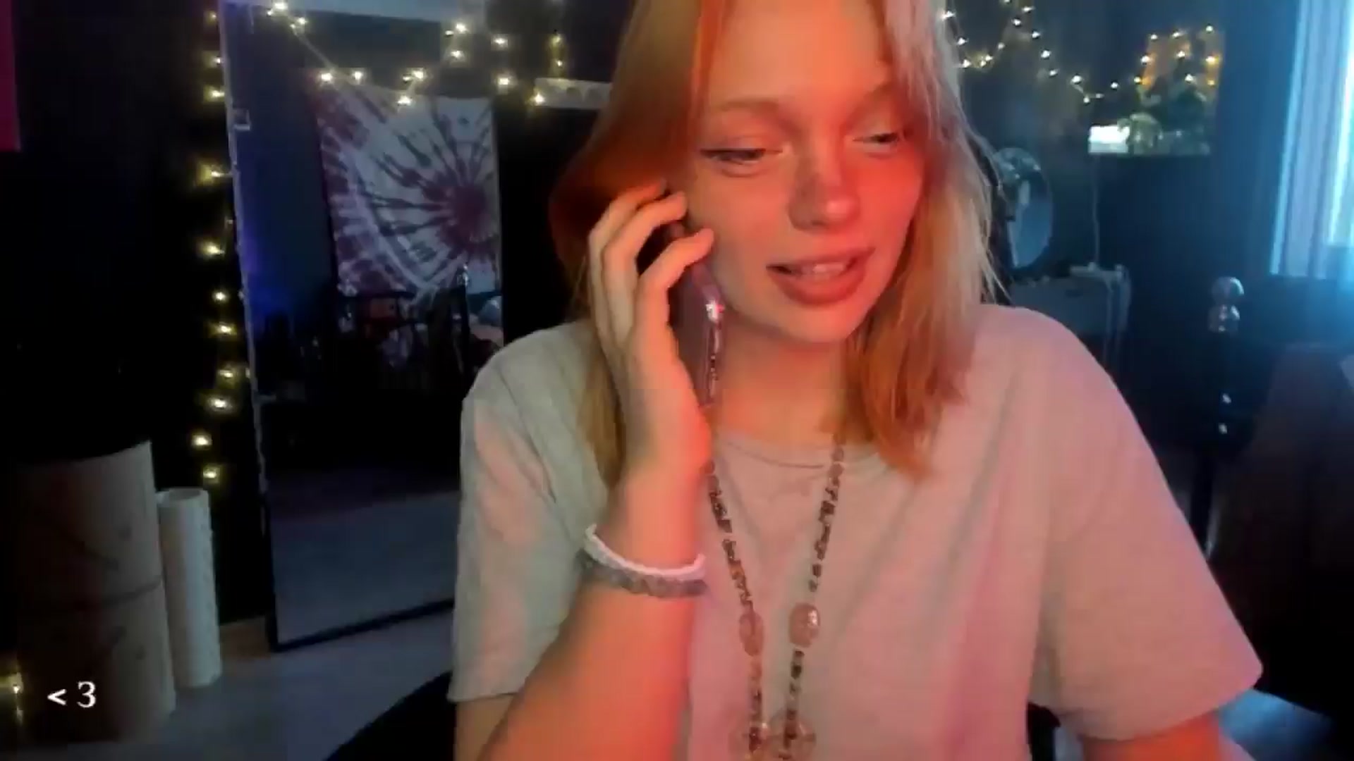 Gallery image thumbnail from greenzone's myfreecams stream on, 04/12/2026, 06:41 image 12 of 20