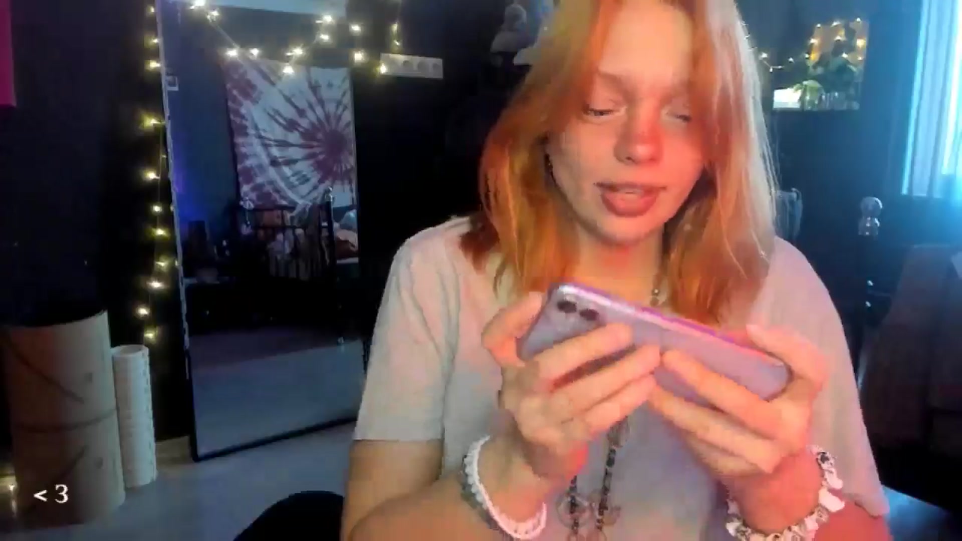 Gallery image thumbnail from greenzone's myfreecams stream on, 04/12/2026, 06:41 image 8 of 20