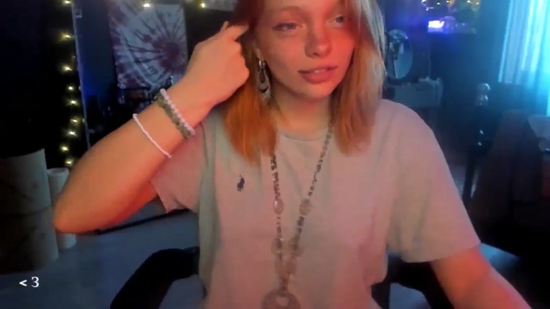 Gallery image thumbnail from greenzone's myfreecams stream on, 04/12/2026, 07:51 image 5 of 20