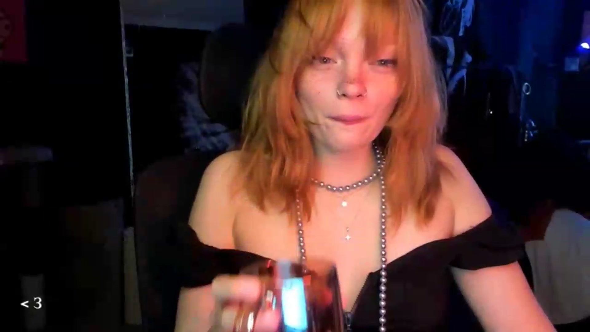 Gallery image thumbnail from greenzone's myfreecams stream on, 05/14/2026, 02:20 image 20 of 20