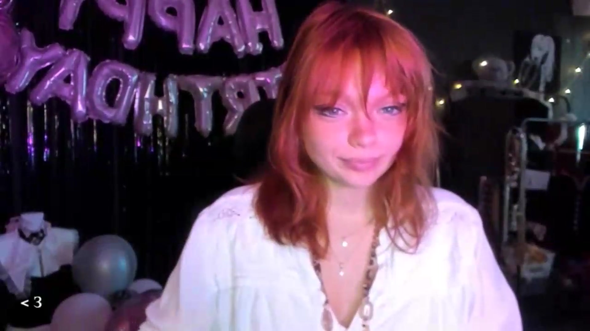 Gallery image thumbnail from greenzone's myfreecams stream on, 06/06/2026, 02:01 image 19 of 20