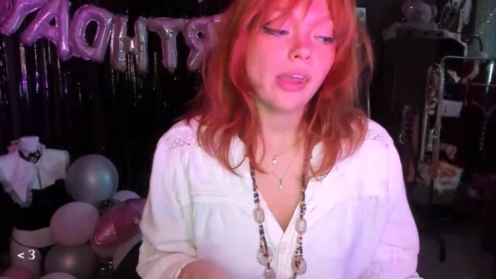 Gallery image thumbnail from greenzone's myfreecams stream on, 06/06/2026, 02:01 image 5 of 20