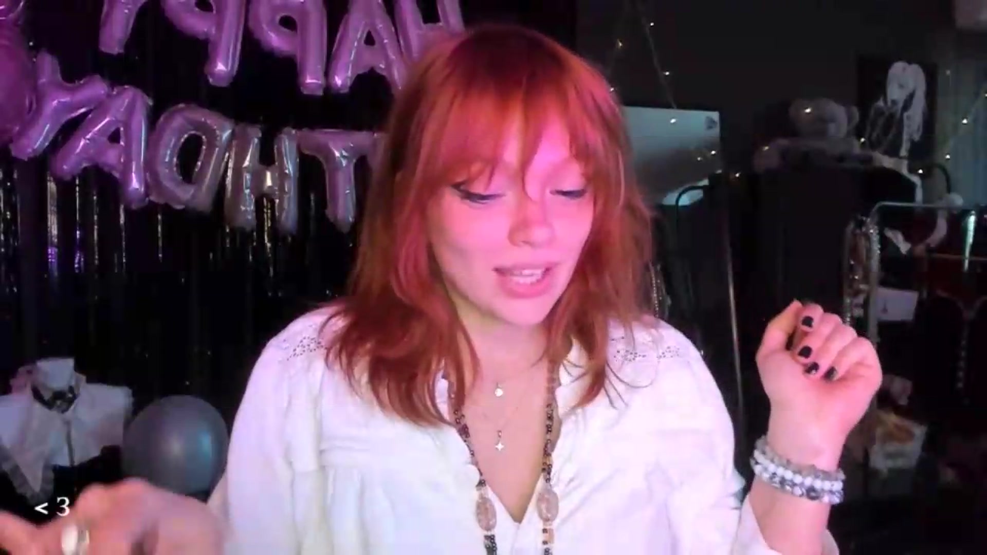 Gallery image thumbnail from greenzone's myfreecams stream on, 06/06/2026, 02:01 image 14 of 20