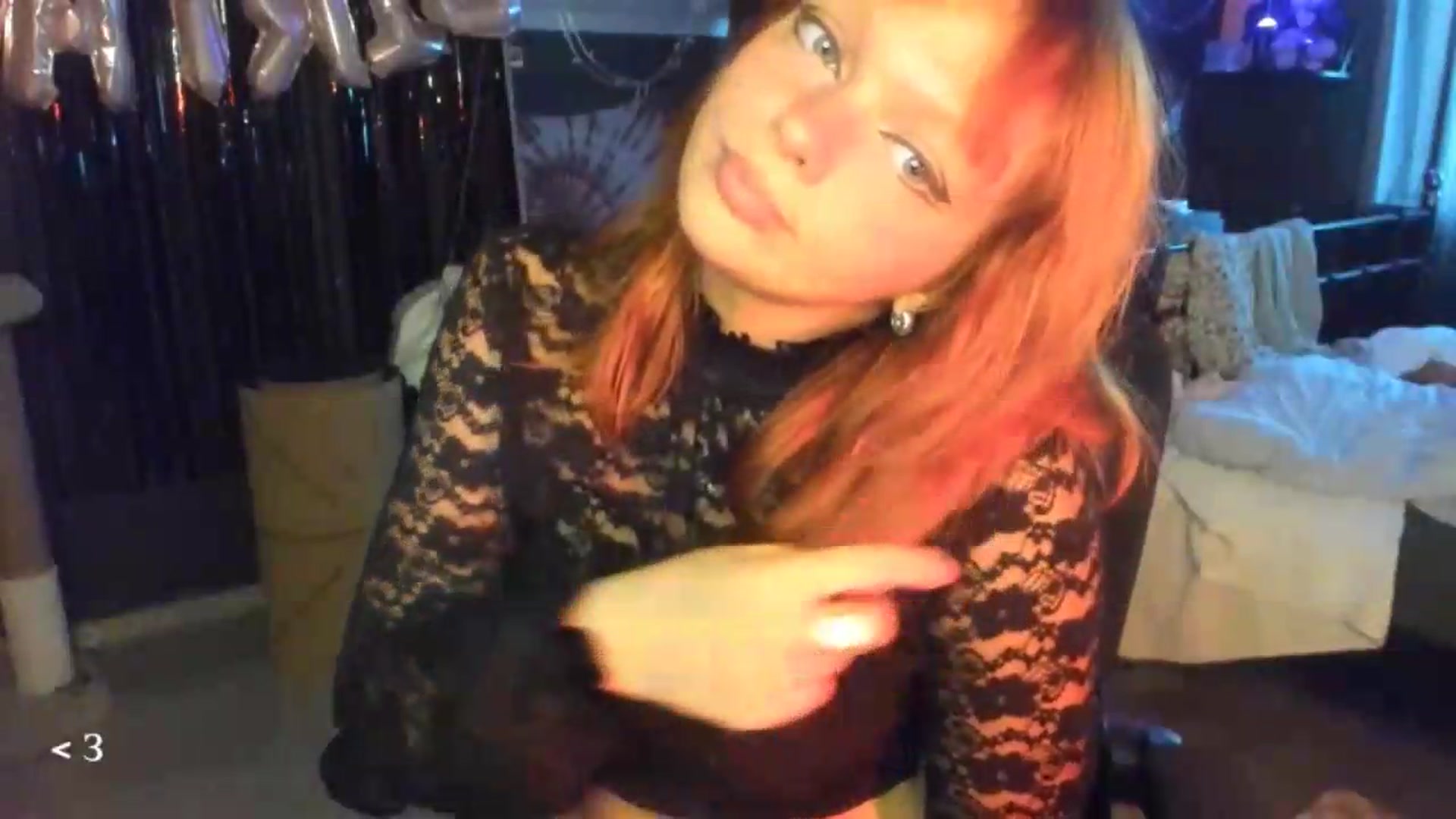 Gallery image thumbnail from greenzone's myfreecams stream on, 07/09/2026, 24:02 image 17 of 20