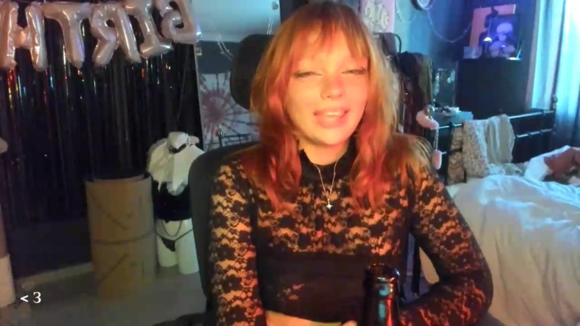 Gallery image thumbnail from greenzone's myfreecams stream on, 07/09/2026, 03:06 image 6 of 20