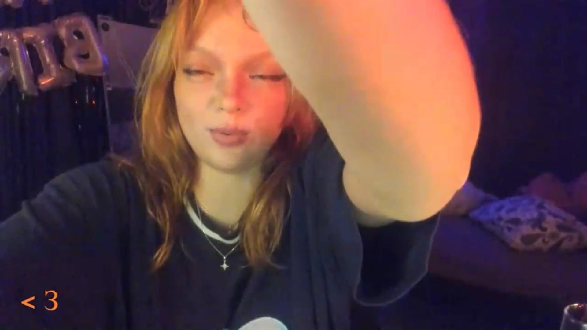 Gallery image thumbnail from greenzone's myfreecams stream on, 08/16/2026, 16:16 image 12 of 20
