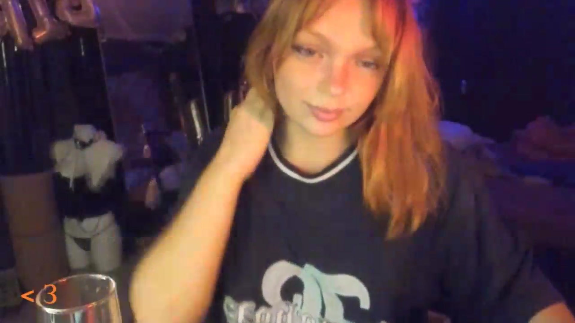 Gallery image thumbnail from greenzone's myfreecams stream on, 08/16/2026, 18:22 image 4 of 20