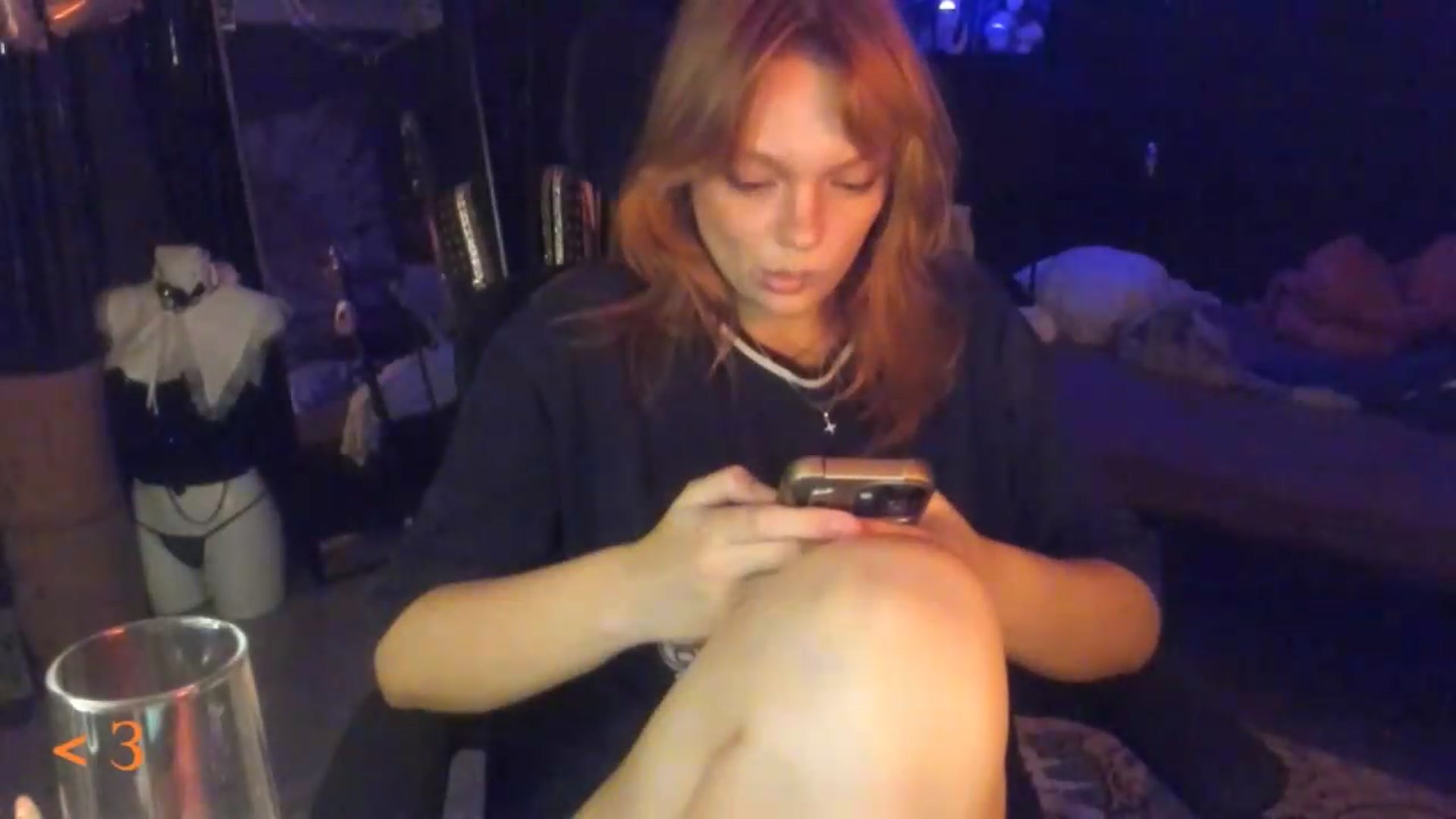 Gallery image thumbnail from greenzone's myfreecams stream on, 08/16/2026, 18:22 image 12 of 20
