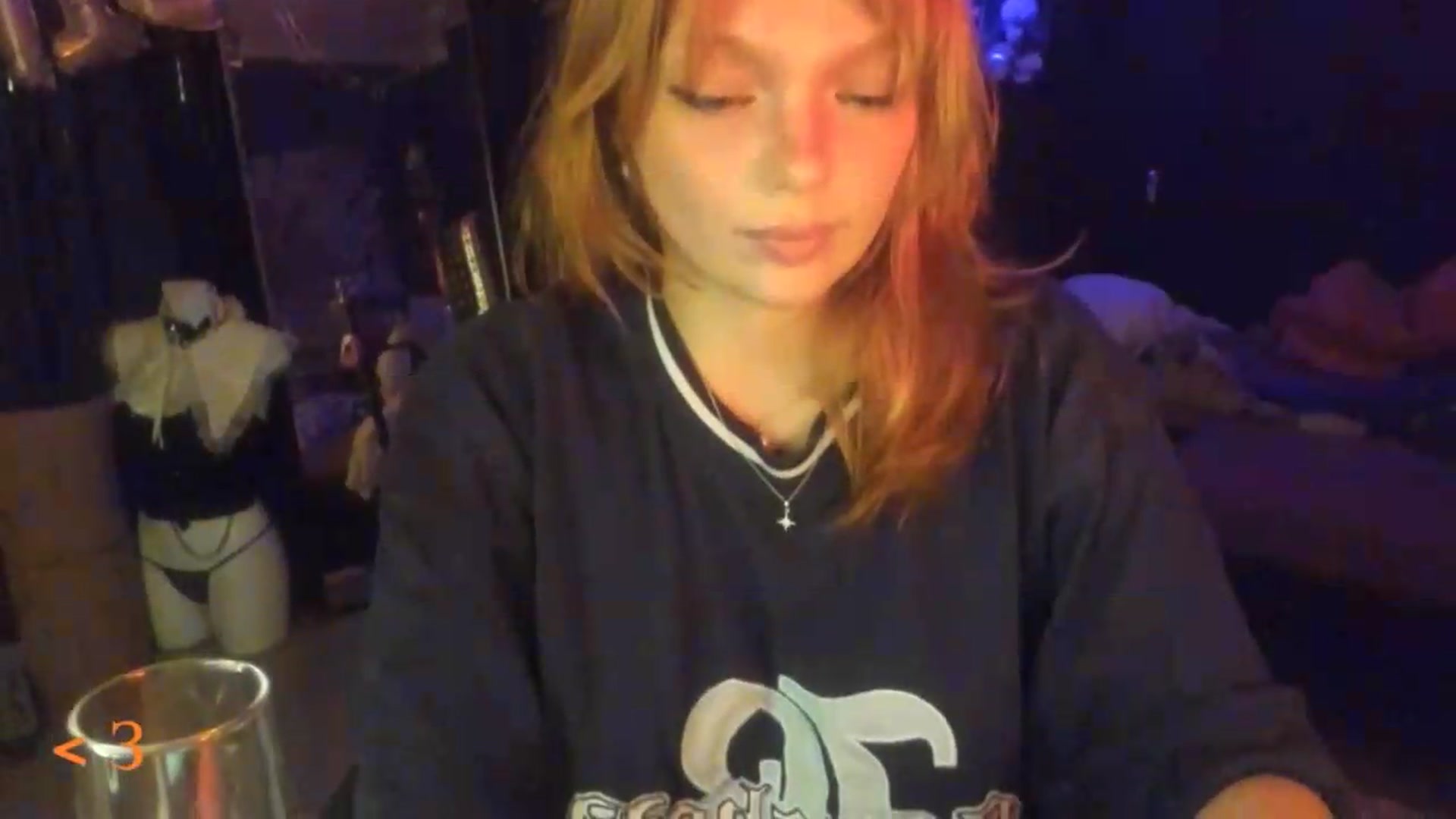 Gallery image thumbnail from greenzone's myfreecams stream on, 08/16/2026, 18:22 image 11 of 20