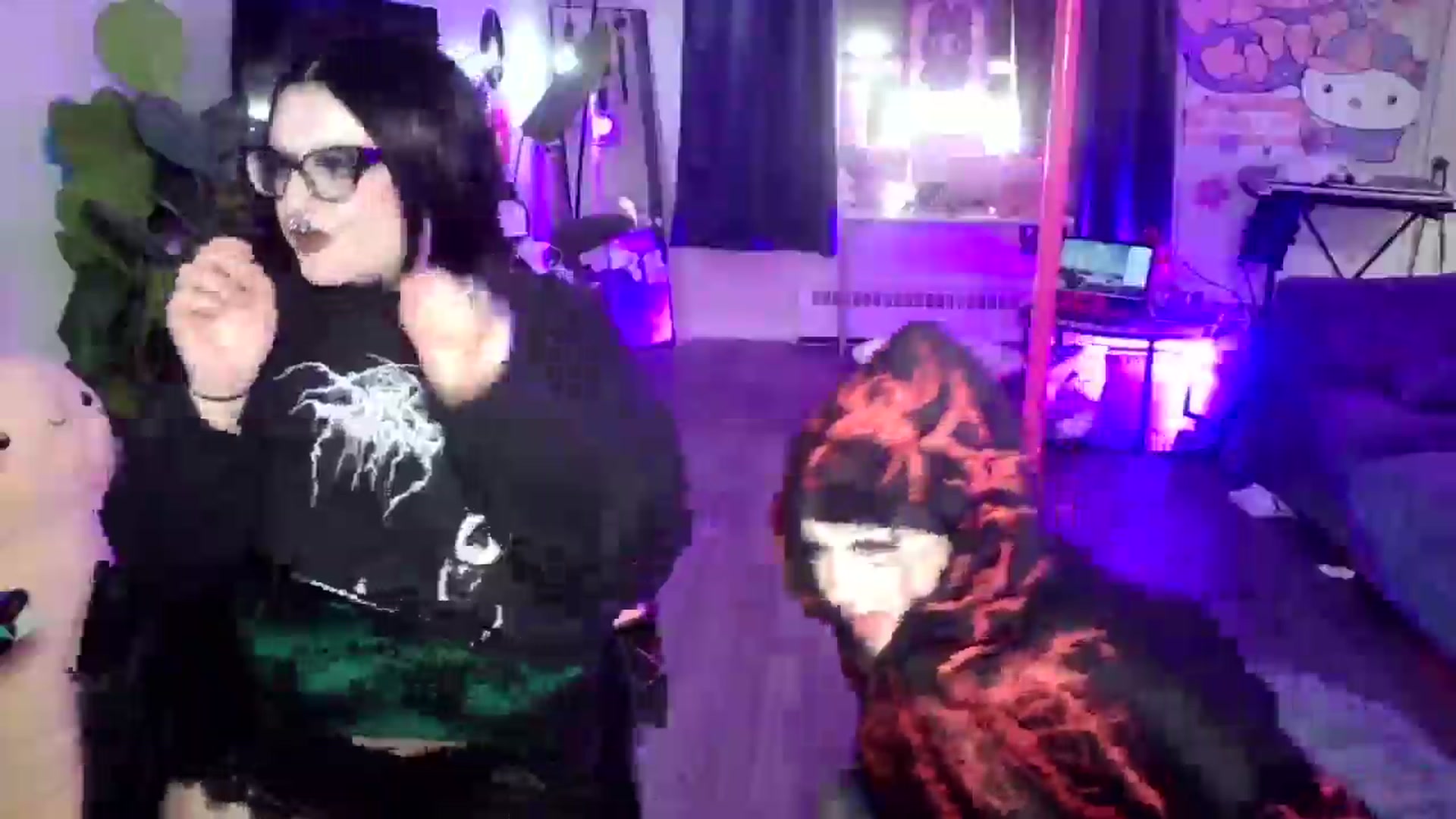 Gallery image thumbnail from grindhouseho's myfreecams stream on, 02/19/2026, 08:01 image 15 of 20