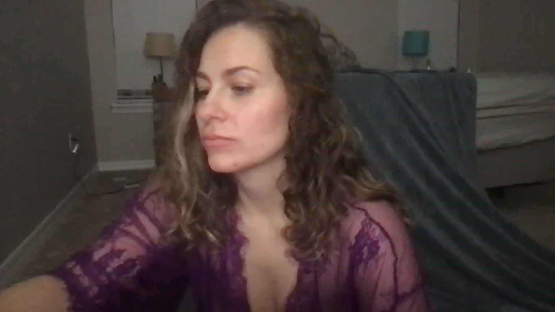 Gallery image thumbnail from gwendenim's myfreecams stream on, 11/16/2022, 08:33 image 17 of 20