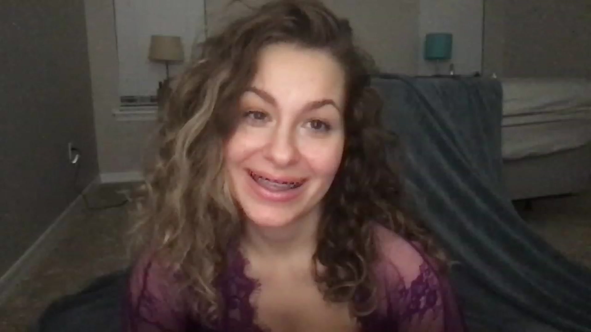 Gallery image thumbnail from gwendenim's myfreecams stream on, 11/16/2022, 08:33 image 19 of 20