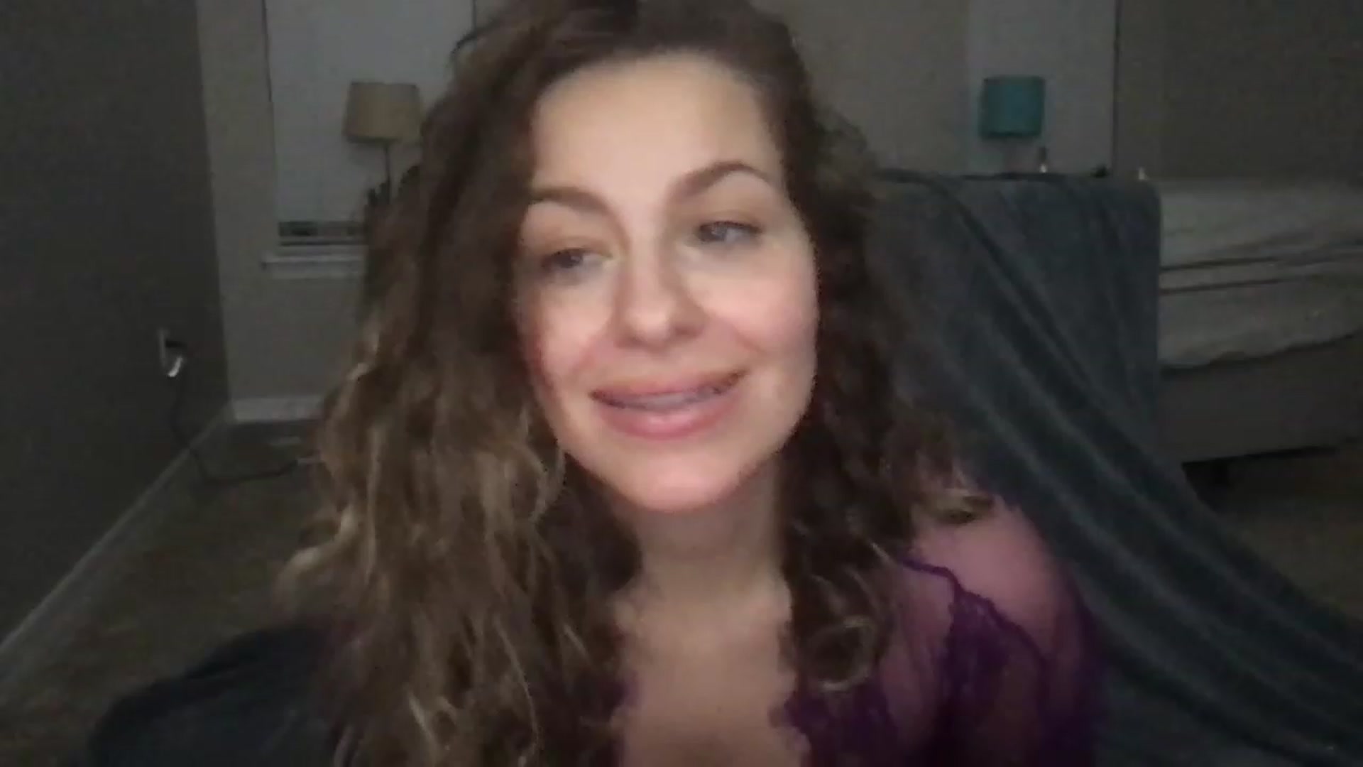 Gallery image thumbnail from gwendenim's myfreecams stream on, 11/16/2022, 08:33 image 18 of 20