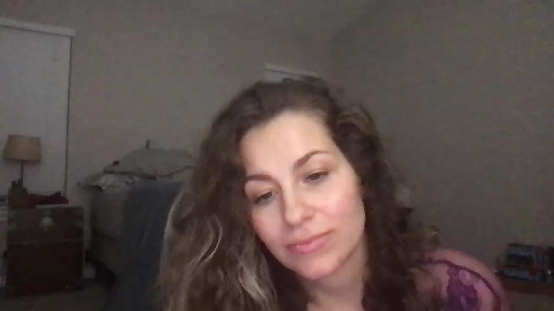 Gallery image thumbnail from gwendenim's myfreecams stream on, 11/16/2022, 08:33 image 19 of 20
