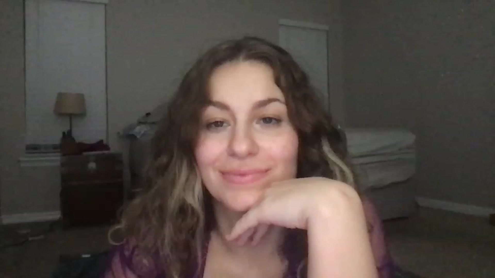 Gallery image thumbnail from gwendenim's myfreecams stream on, 11/16/2022, 08:33 image 8 of 20