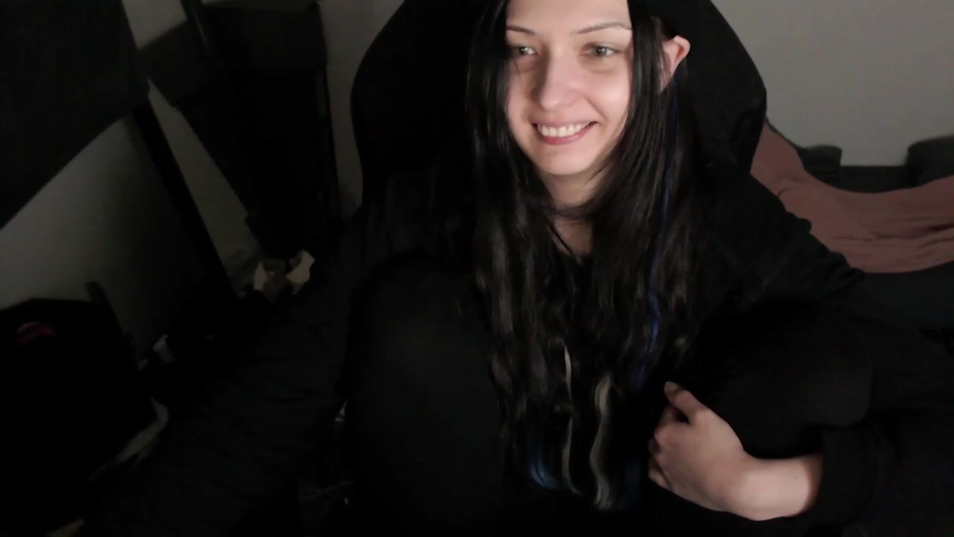 Gallery image thumbnail from h0TnDaNGeR0uS's myfreecams stream on, 08/07/2023, 10:19 image 20 of 20