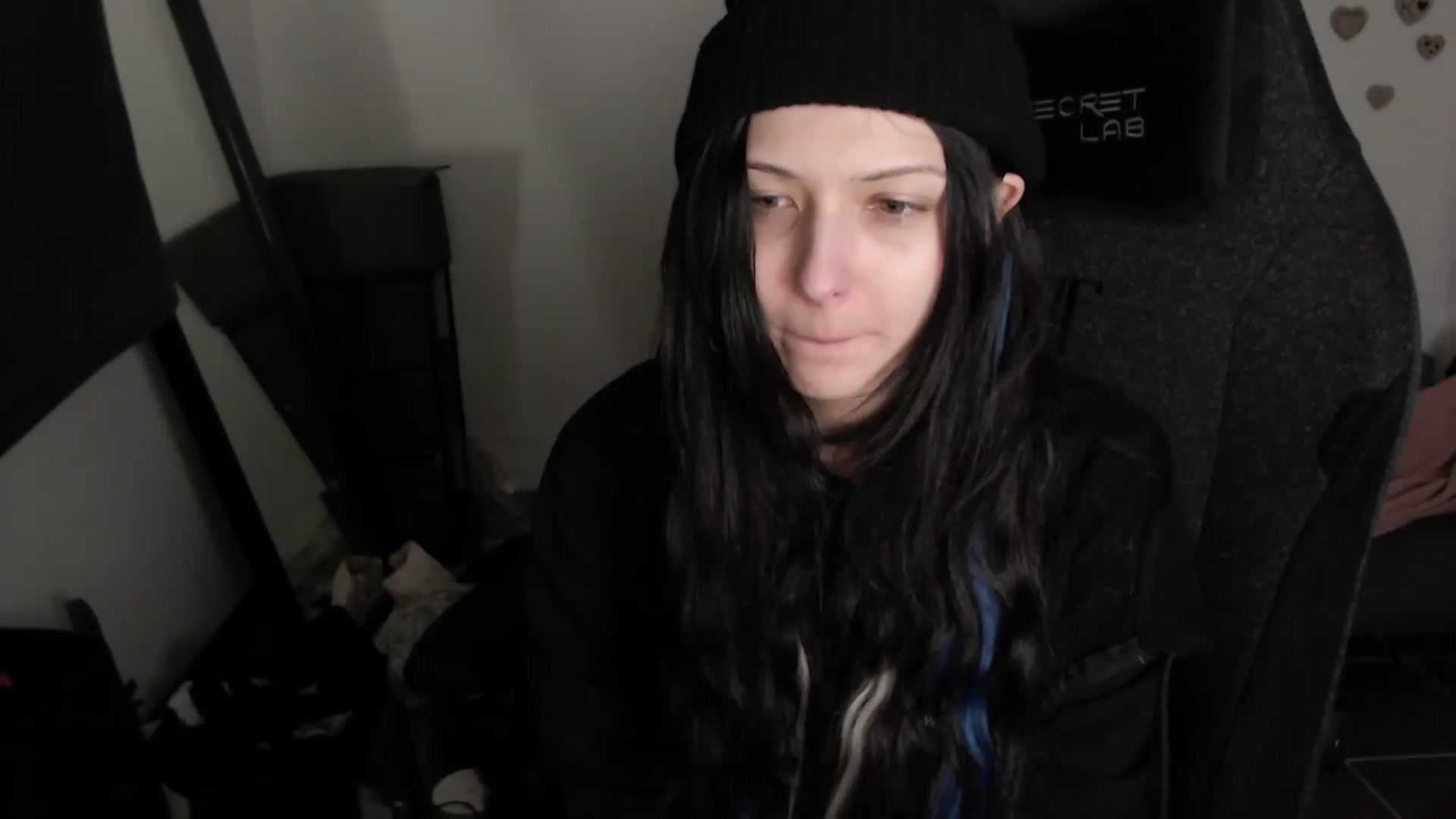 Gallery image thumbnail from h0TnDaNGeR0uS's myfreecams stream on, 08/07/2023, 10:45 image 2 of 20
