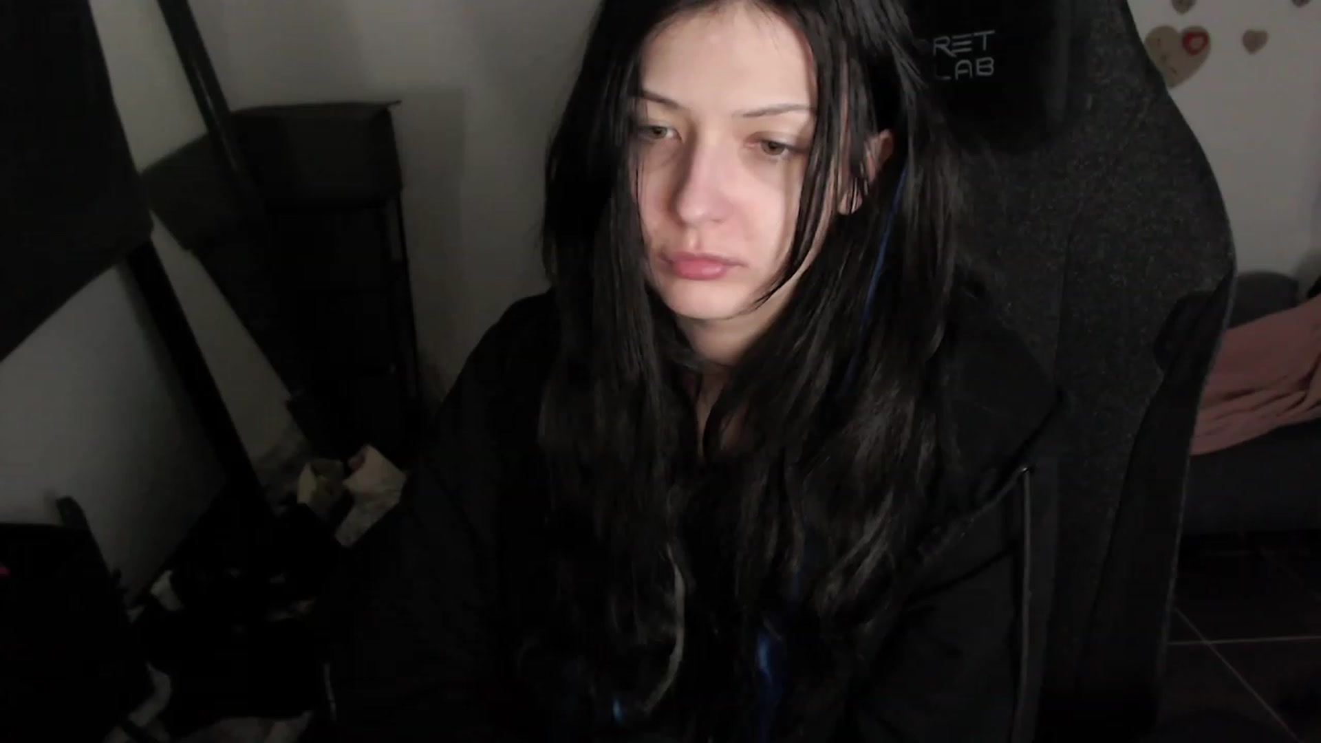 Gallery image thumbnail from h0TnDaNGeR0uS's myfreecams stream on, 08/07/2023, 10:45 image 11 of 20