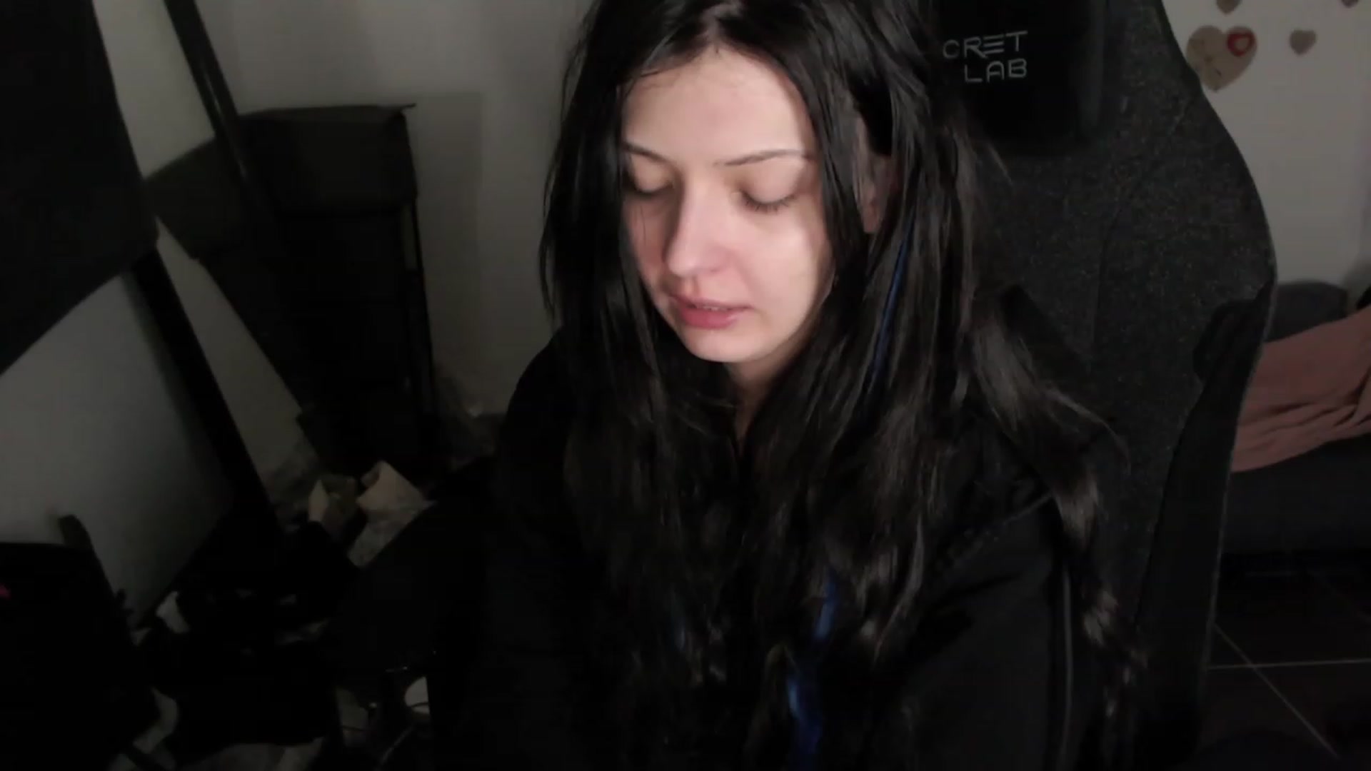 Gallery image thumbnail from h0TnDaNGeR0uS's myfreecams stream on, 08/07/2023, 10:45 image 12 of 20