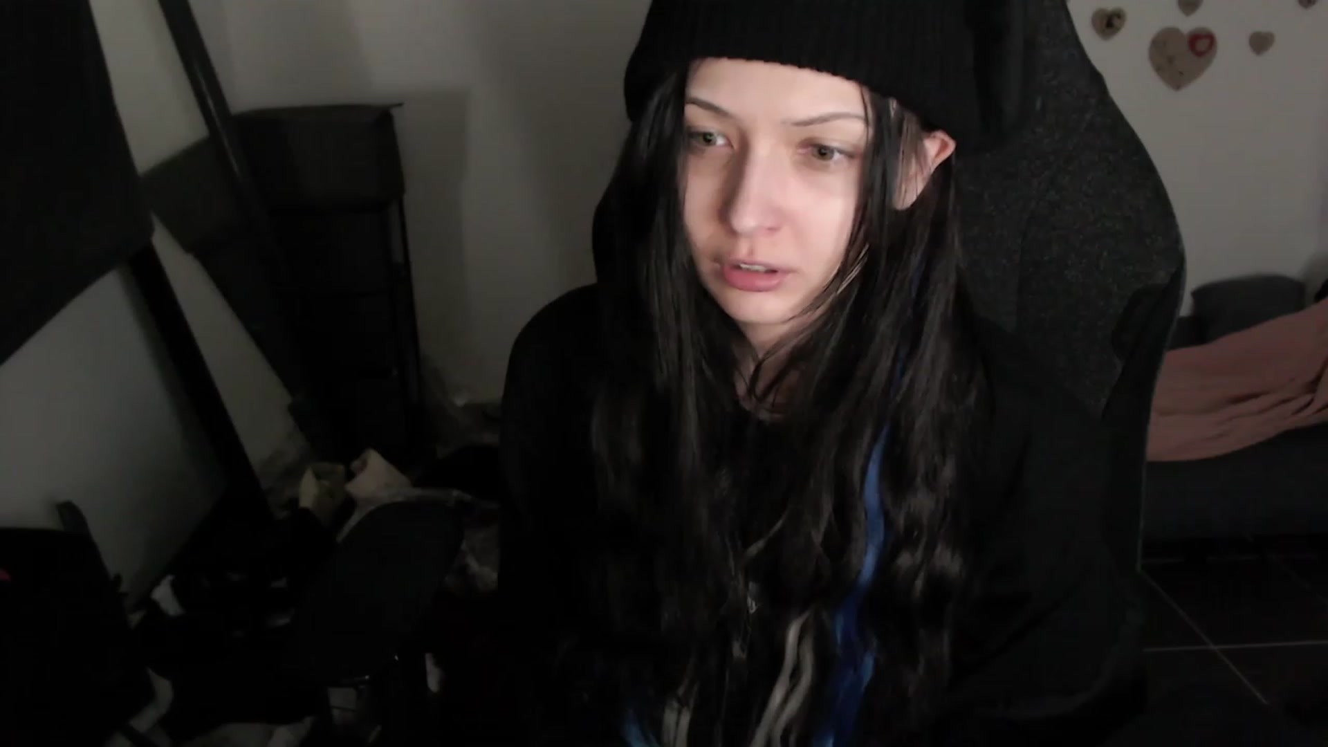 Gallery image thumbnail from h0TnDaNGeR0uS's myfreecams stream on, 08/07/2023, 10:45 image 19 of 20