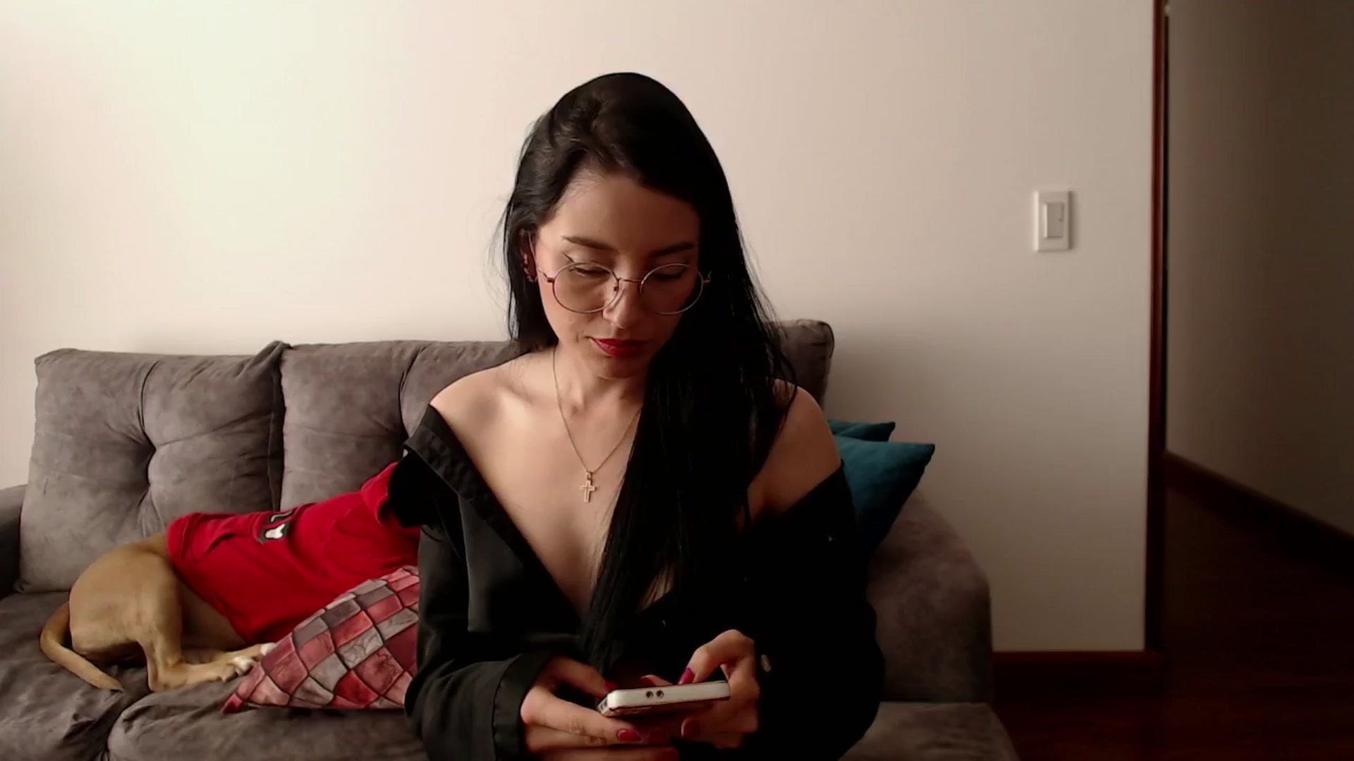 Gallery image thumbnail from h_e_r_a's myfreecams stream on, 01/03/2025, 16:16 image 17 of 20