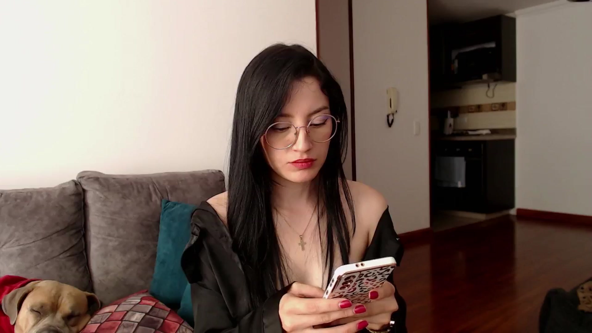 Gallery image thumbnail from h_e_r_a's myfreecams stream on, 01/03/2025, 16:16 image 8 of 20