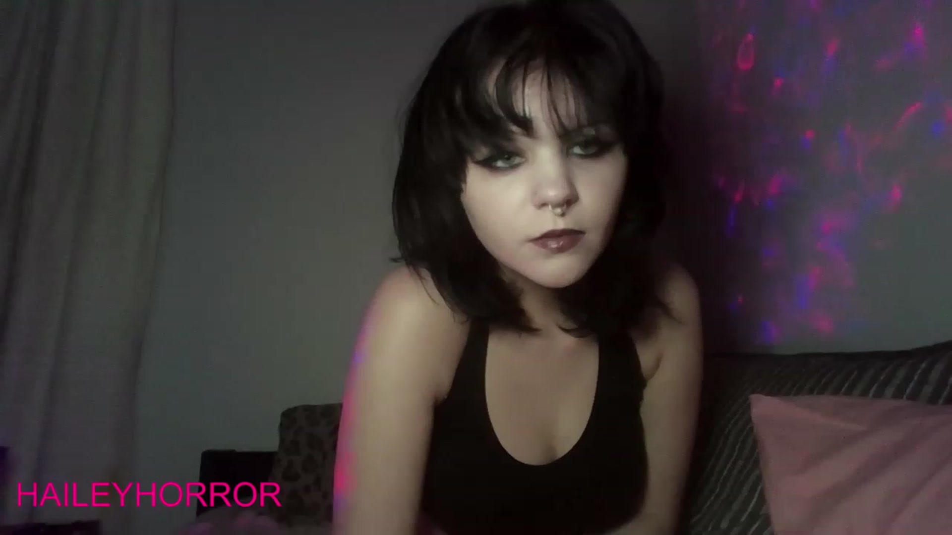 Gallery image thumbnail from haileyhorror's myfreecams stream on, 03/29/2023, 09:00 image 7 of 20