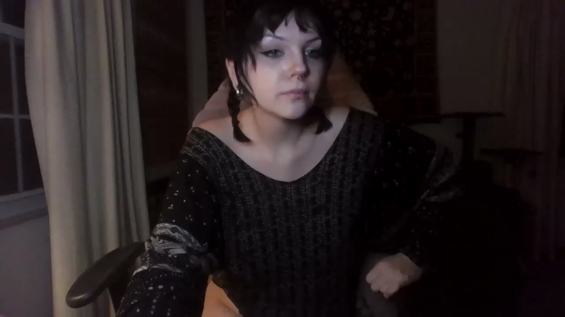 Gallery image thumbnail from haileyhorror's myfreecams stream on, 06/21/2023, 08:13 image 14 of 20