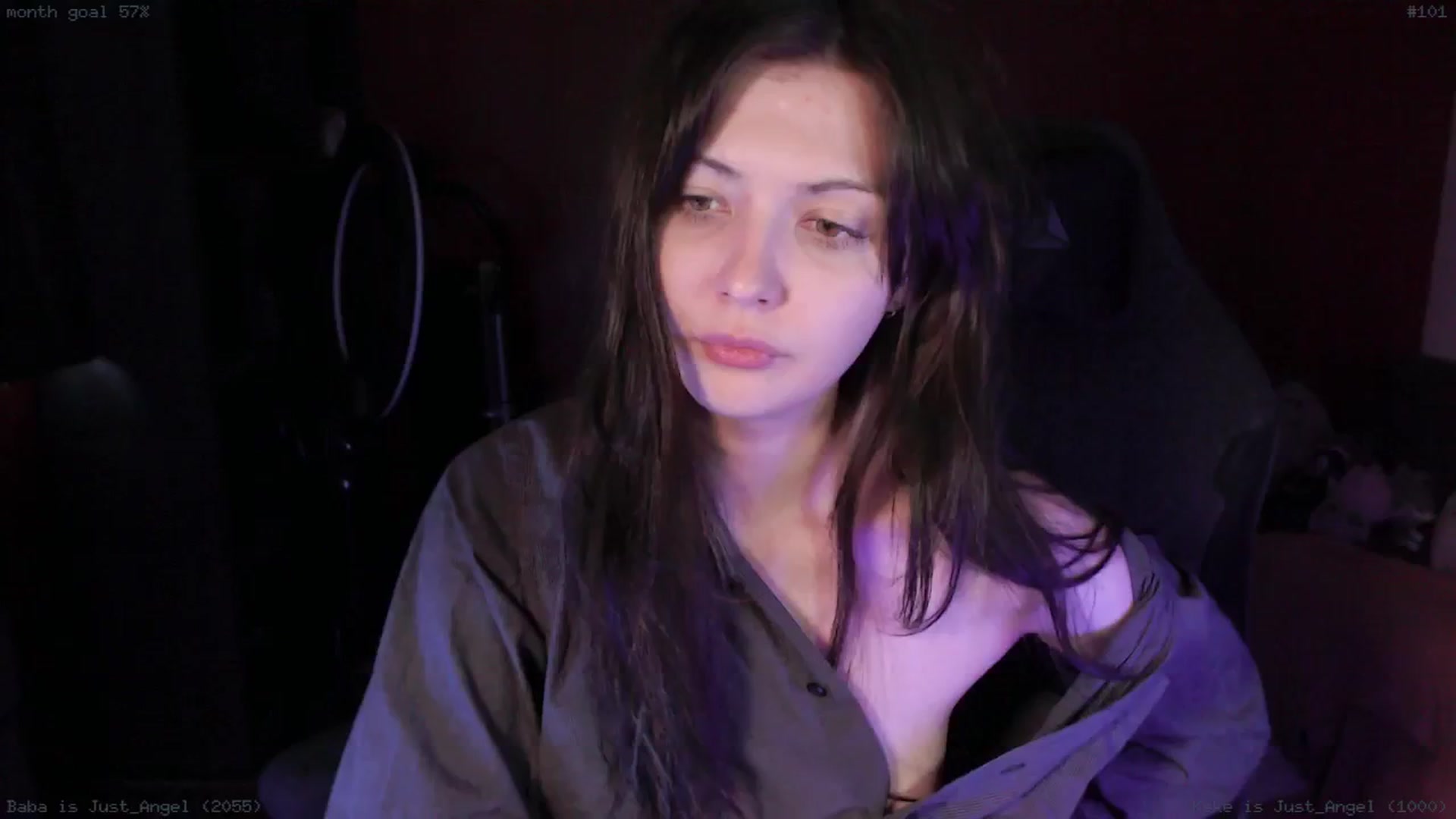 Gallery image thumbnail from hairytits's myfreecams stream on, 02/19/2025, 06:37 image 8 of 20